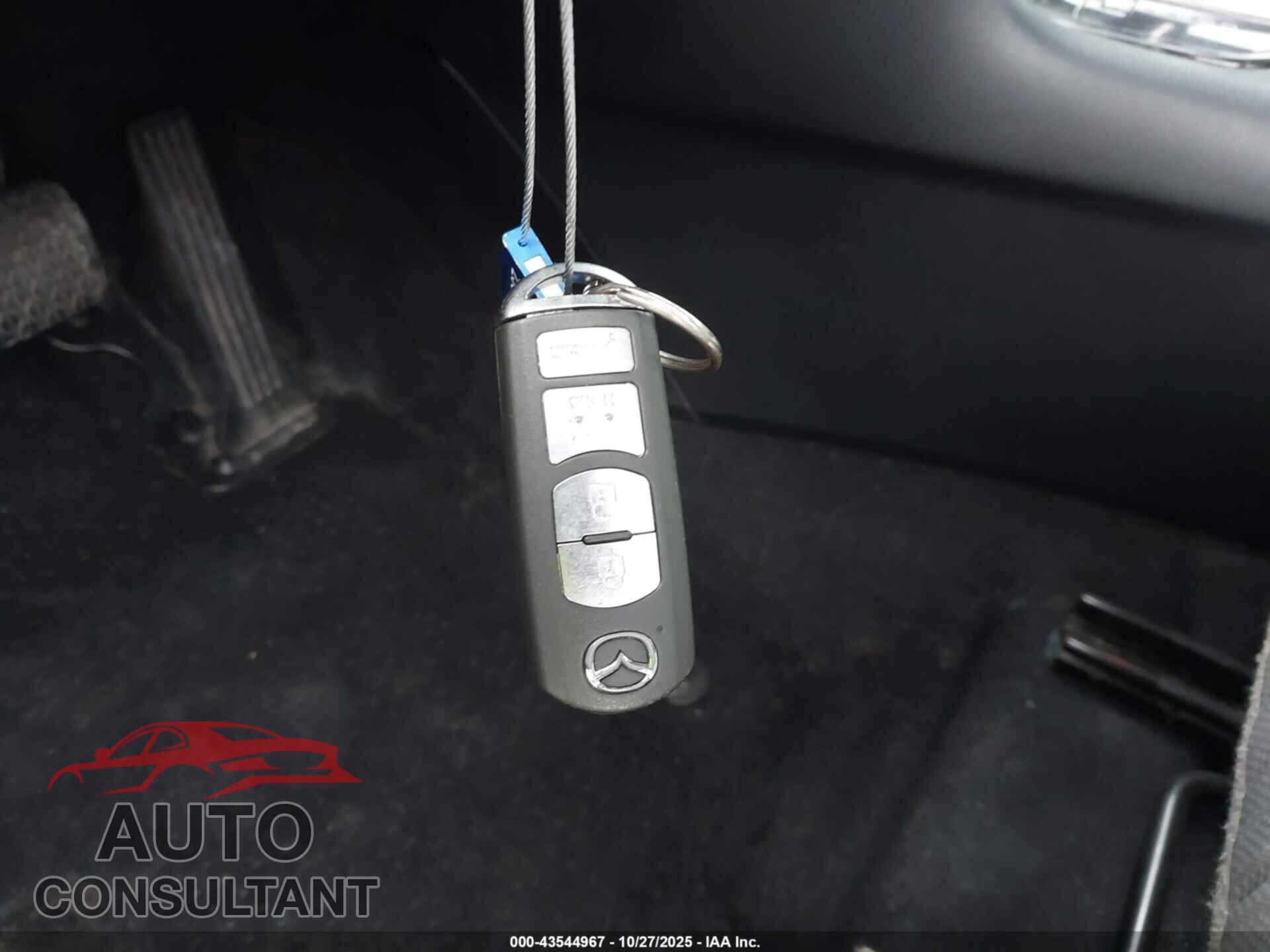 MAZDA MAZDA3 2015 - 3MZBM1U78FM133926