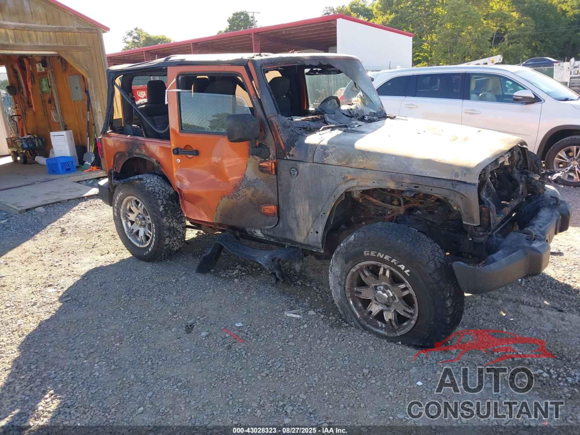 JEEP WRANGLER 2011 - 1J4AA2D12BL513200