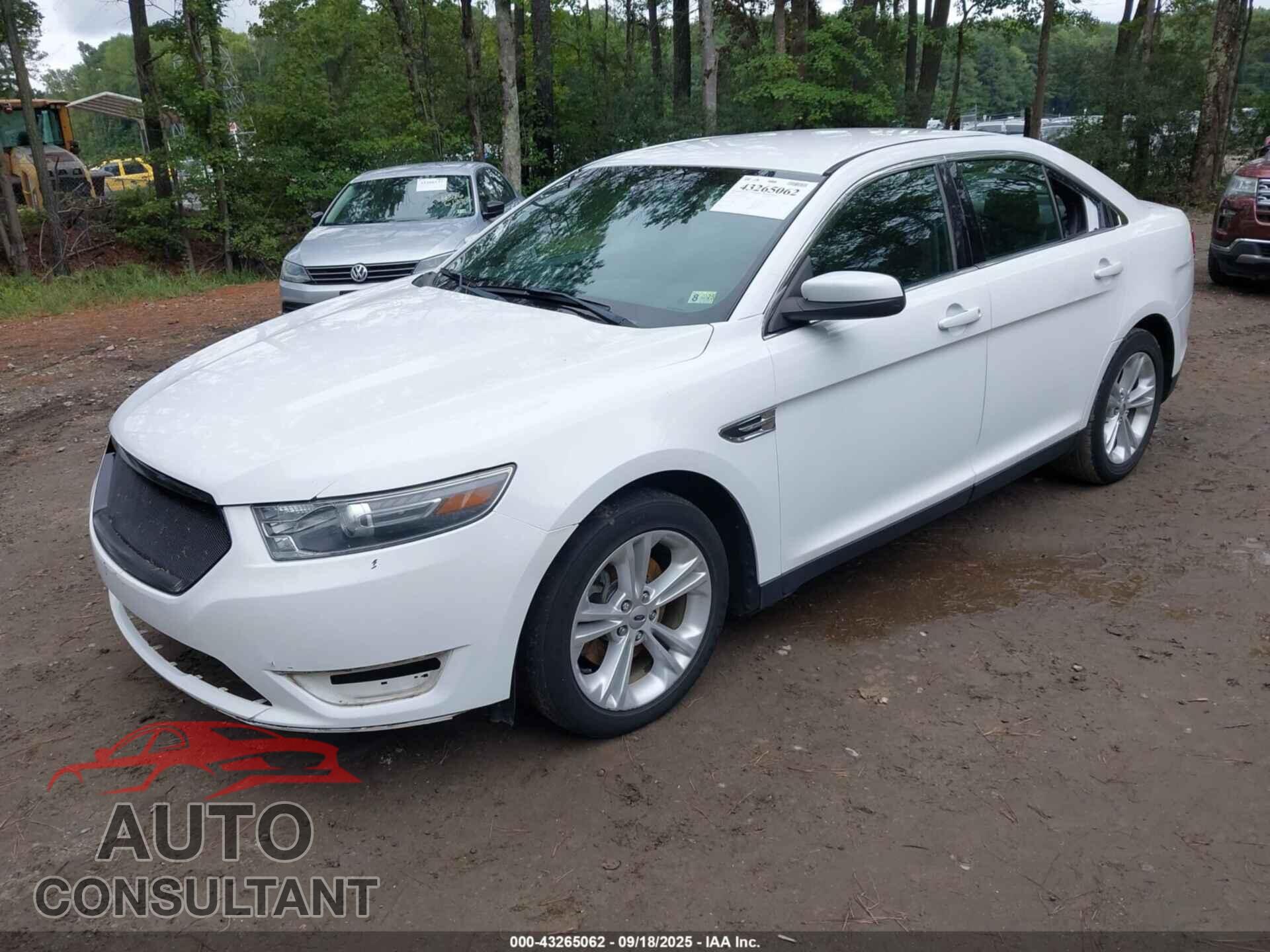 FORD TAURUS 2016 - 1FAHP2D89GG111955