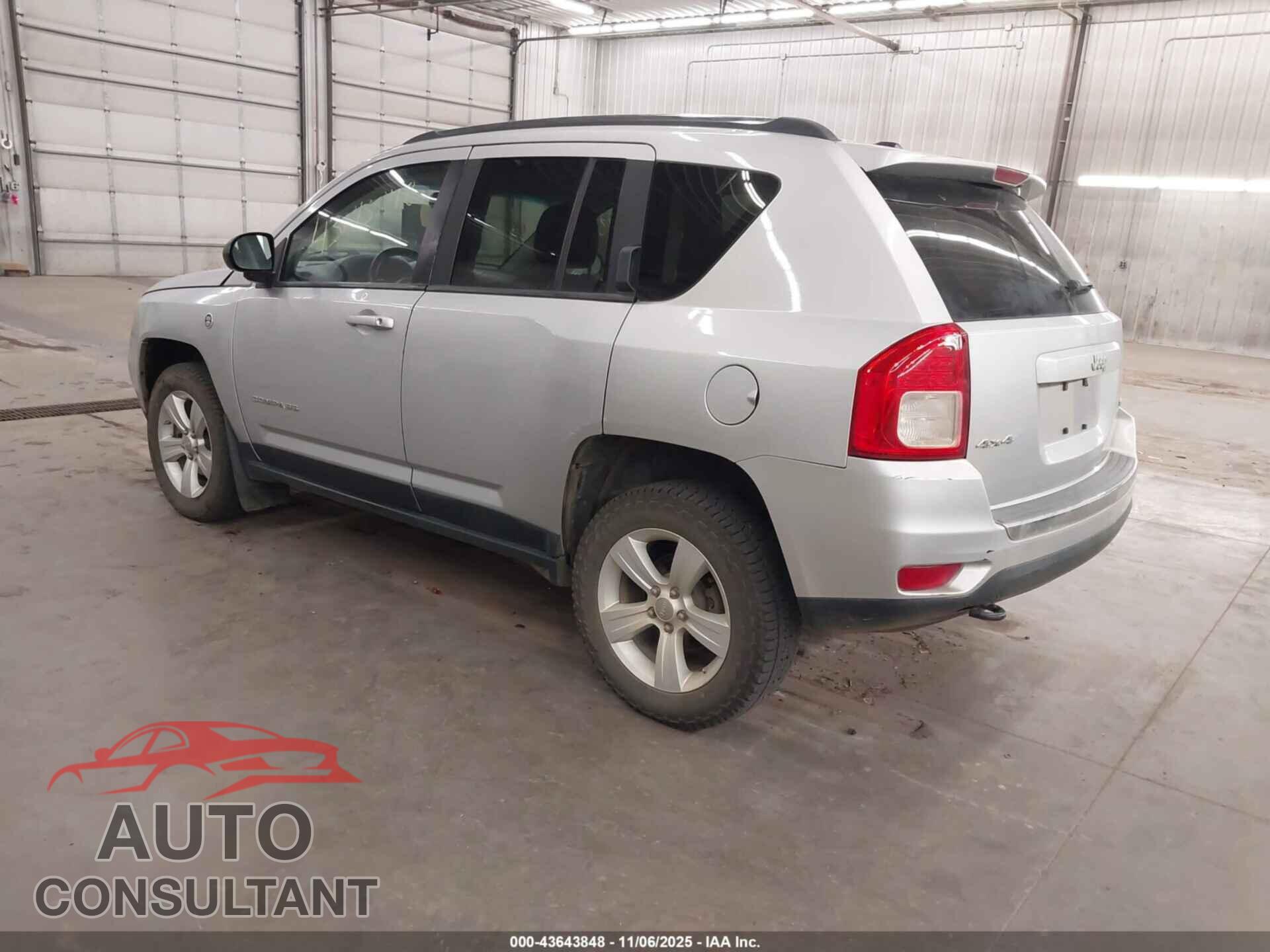 JEEP COMPASS 2011 - 1J4NF5FB3BD159465