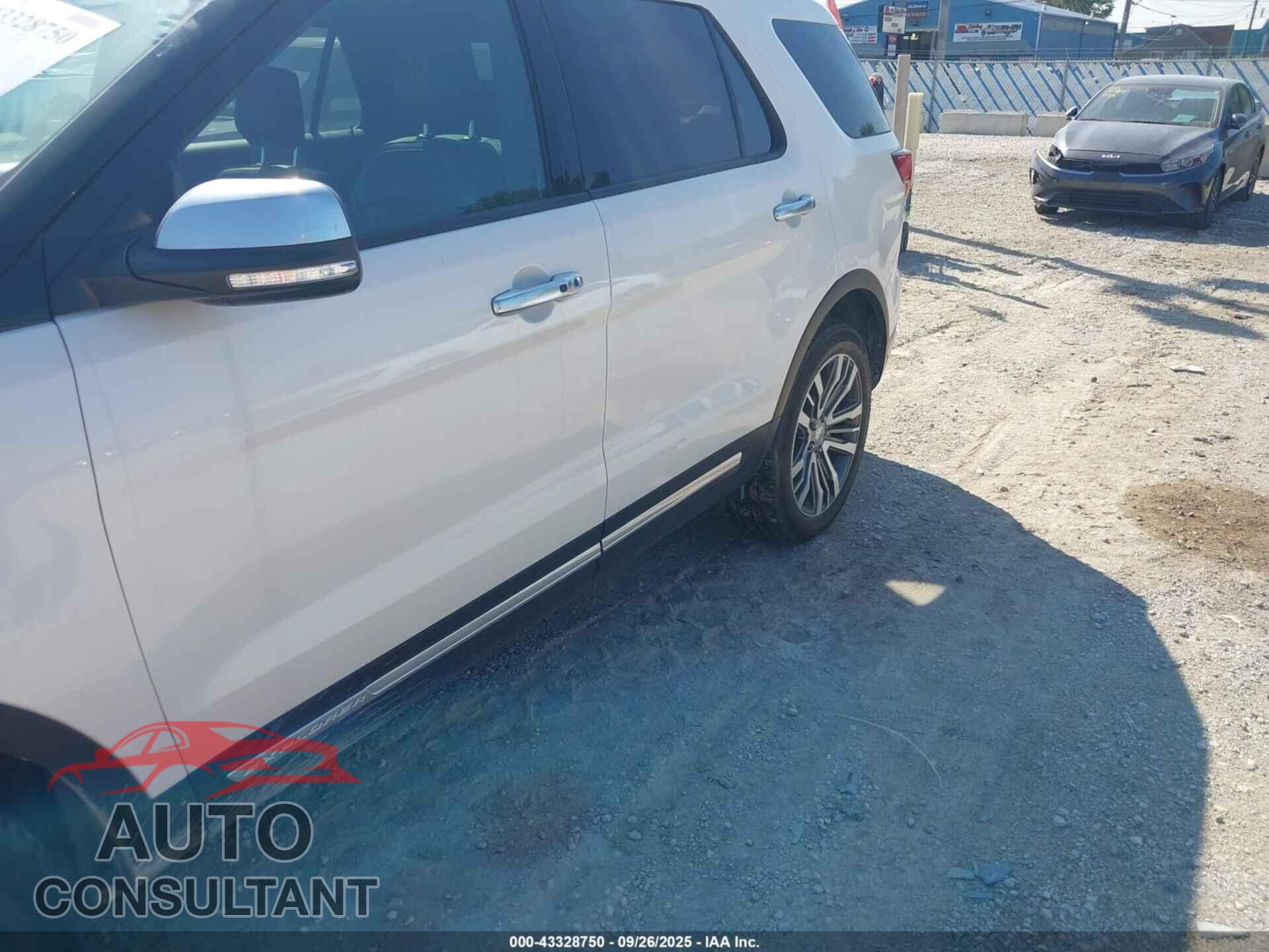 FORD EXPLORER 2018 - 1FM5K8HTXJGB30904