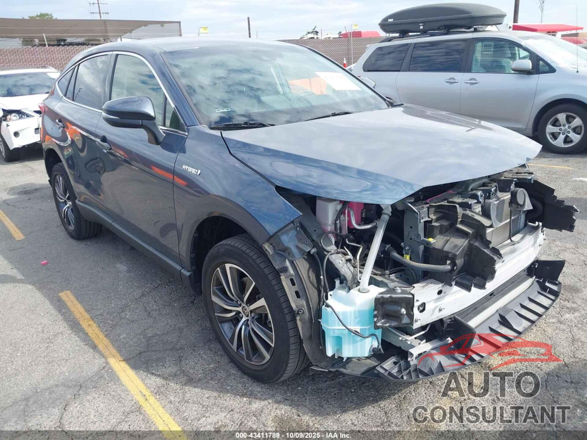 TOYOTA VENZA 2021 - JTEAAAAH7MJ010452
