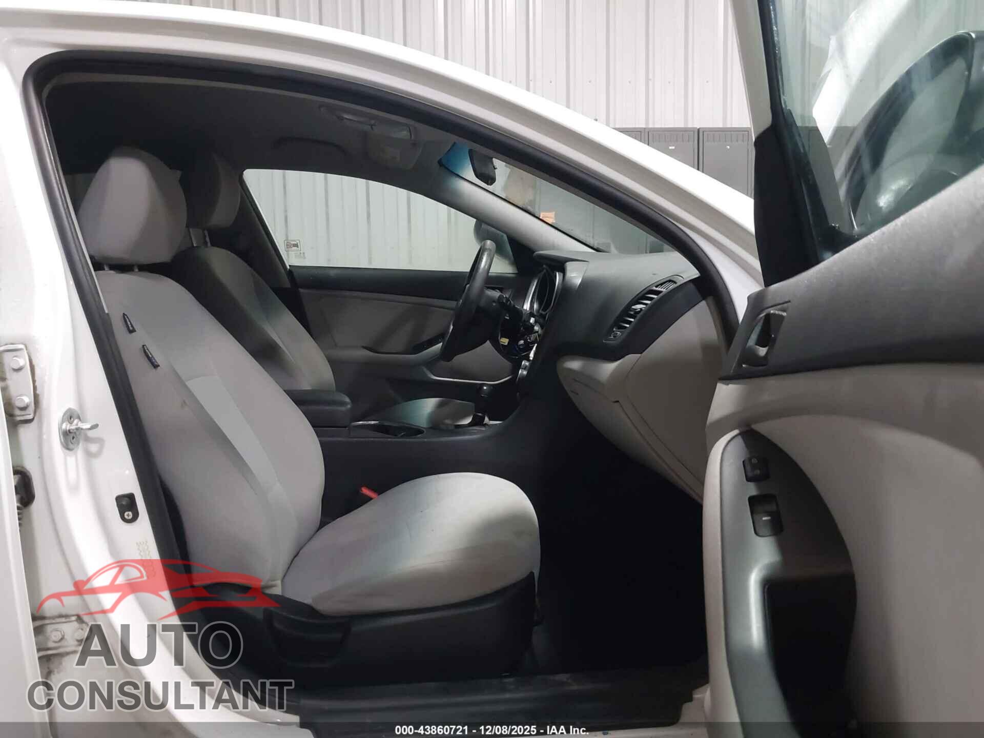 KIA OPTIMA 2014 - KNAGM4A70E5516792