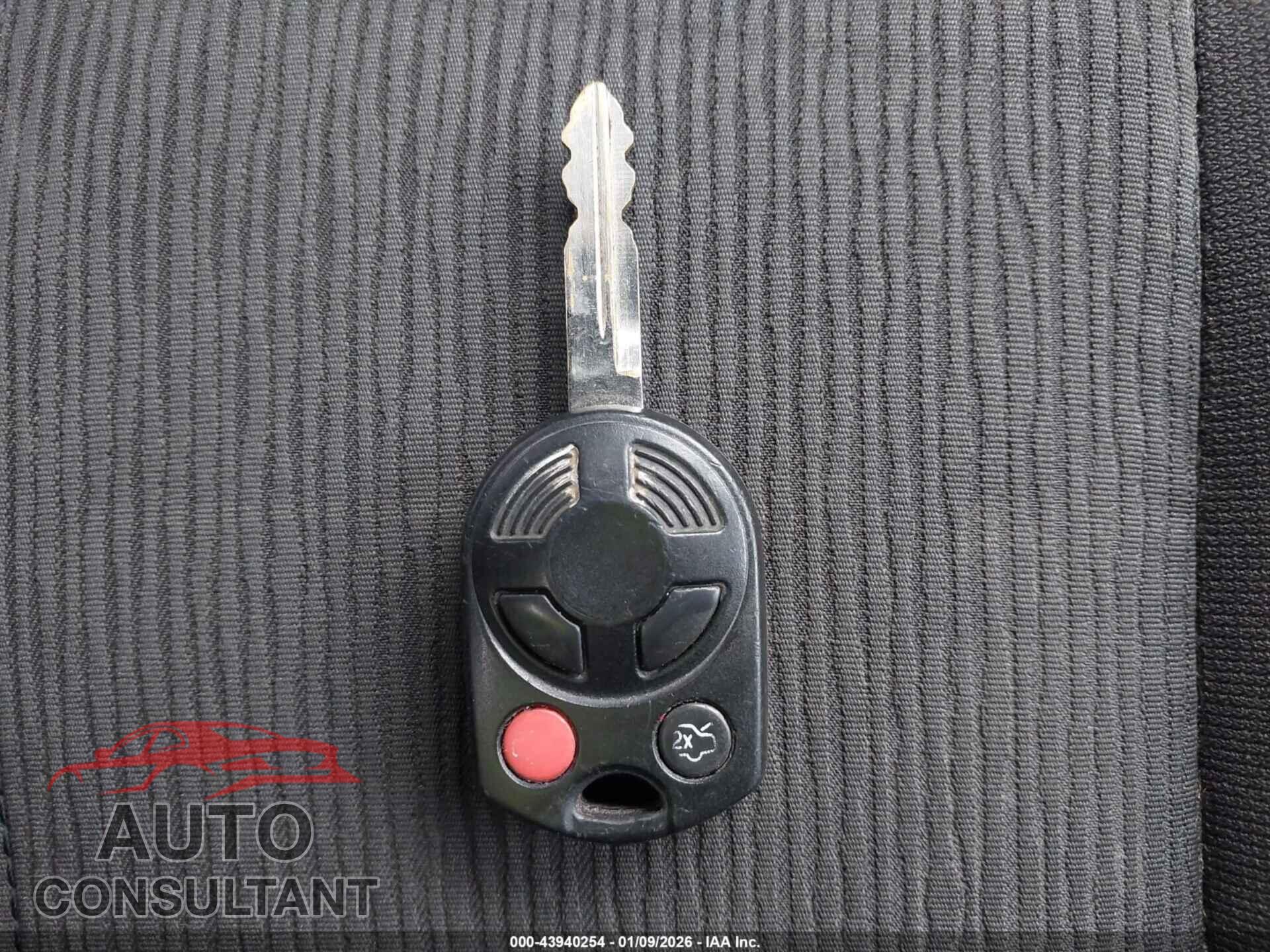 MAZDA TRIBUTE 2011 - 4F2CY9C79BKM07468