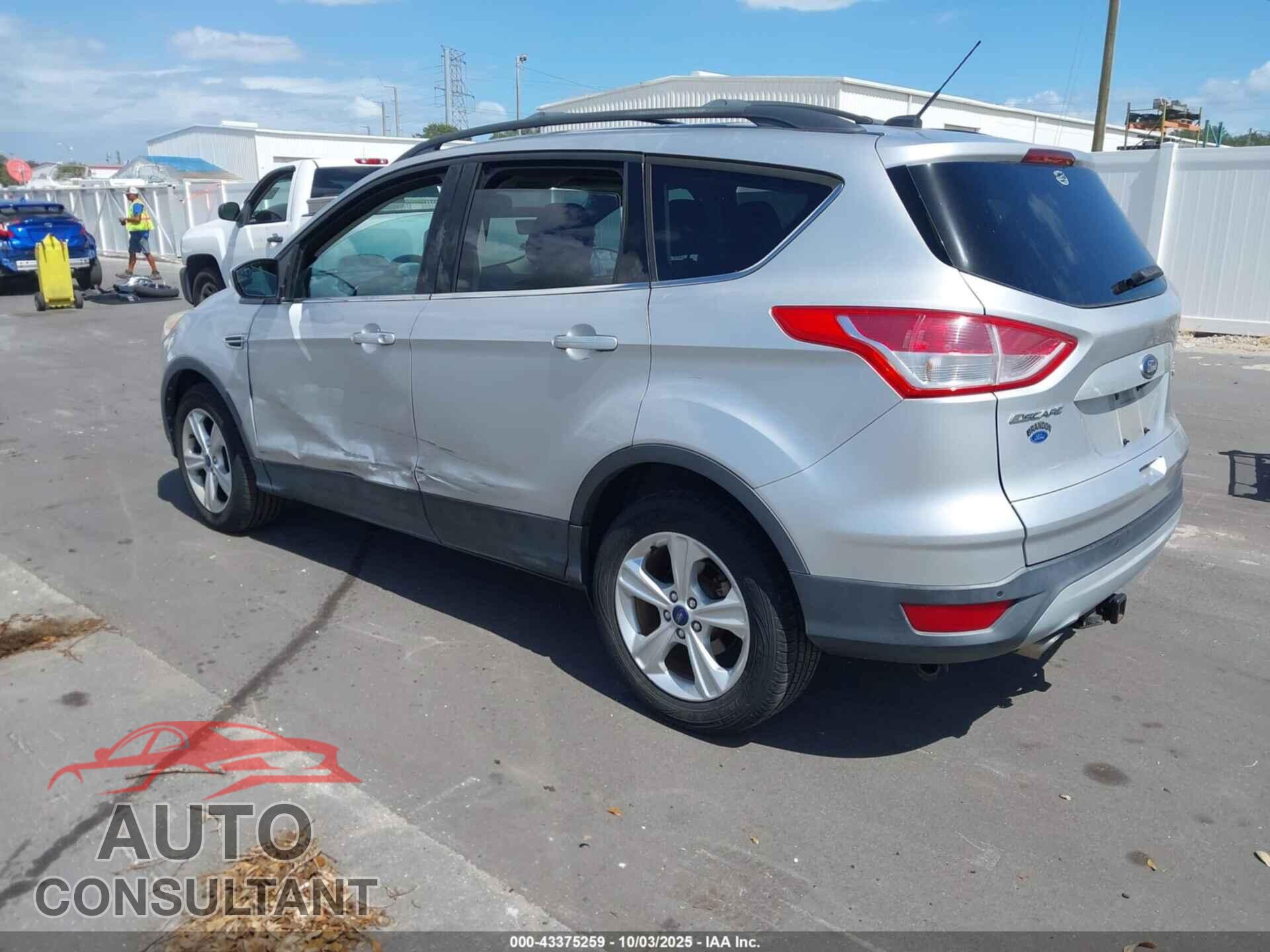 FORD ESCAPE 2014 - 1FMCU9G96EUC24573