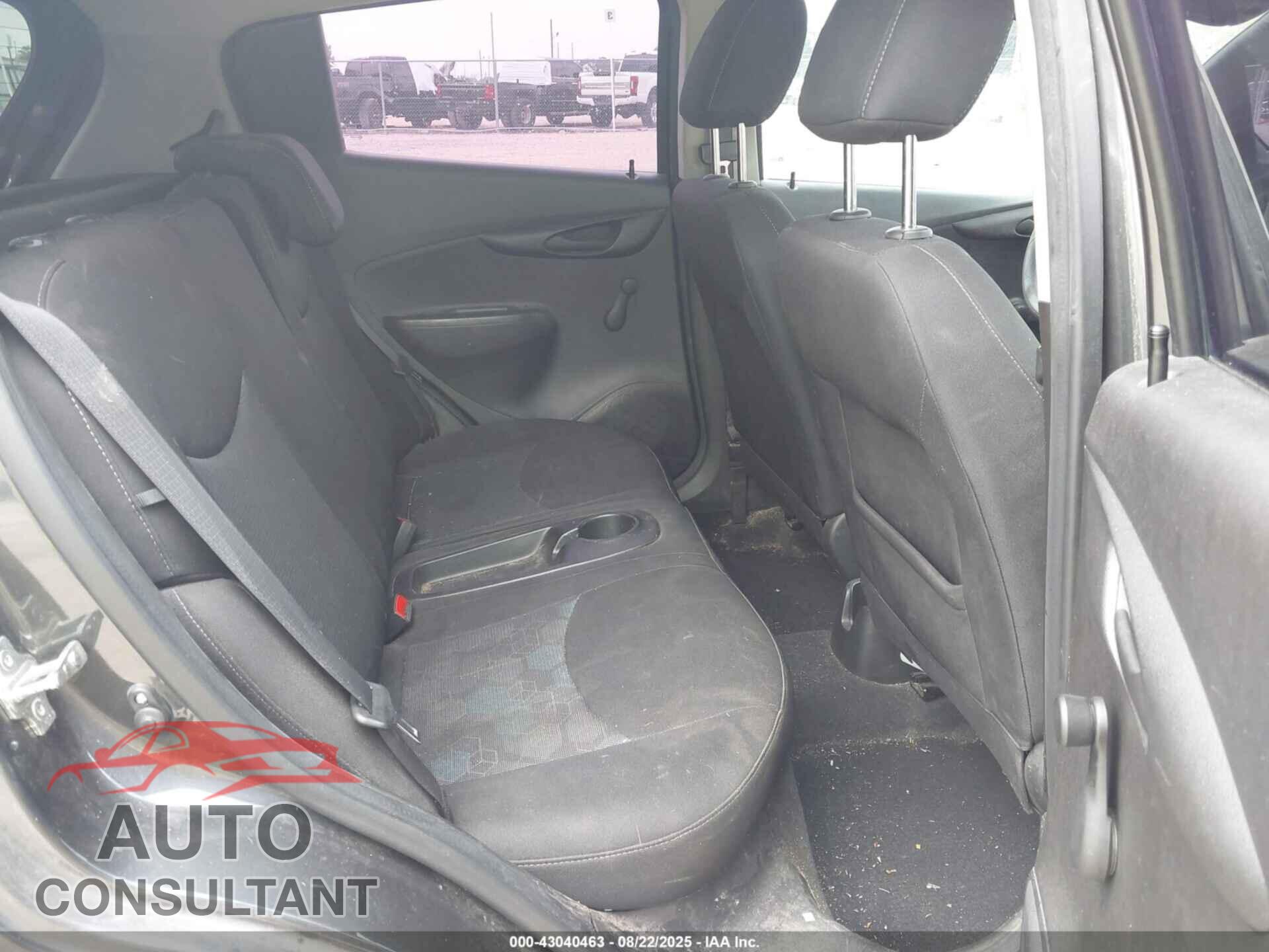 CHEVROLET SPARK 2017 - KL8CA6SA7HC715542