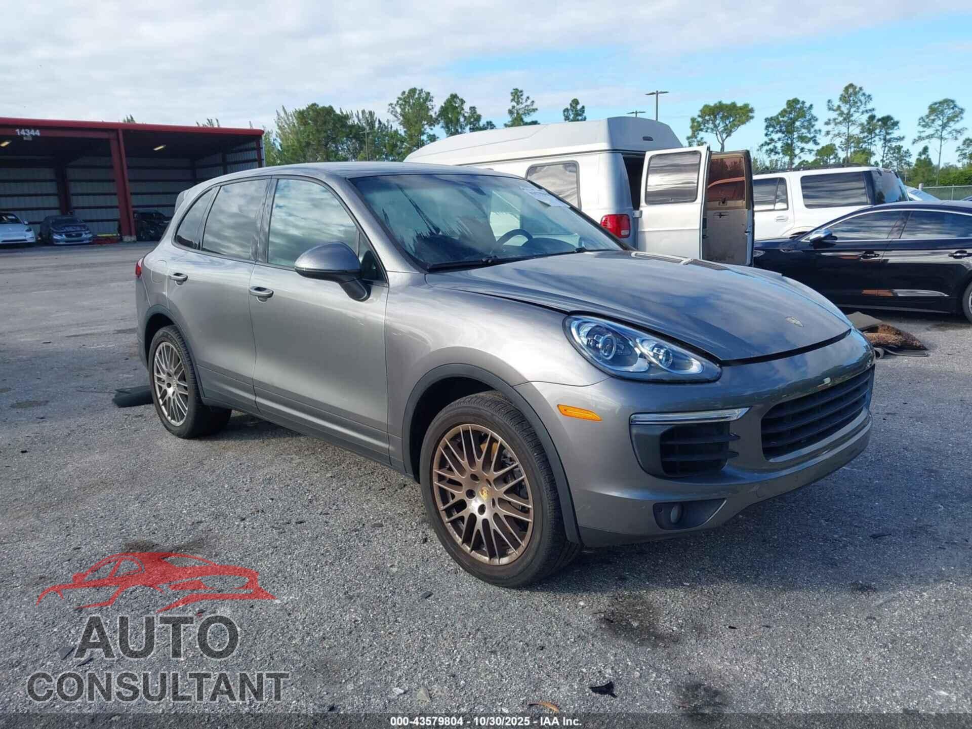 PORSCHE CAYENNE 2016 - WP1AA2A26GKA09005