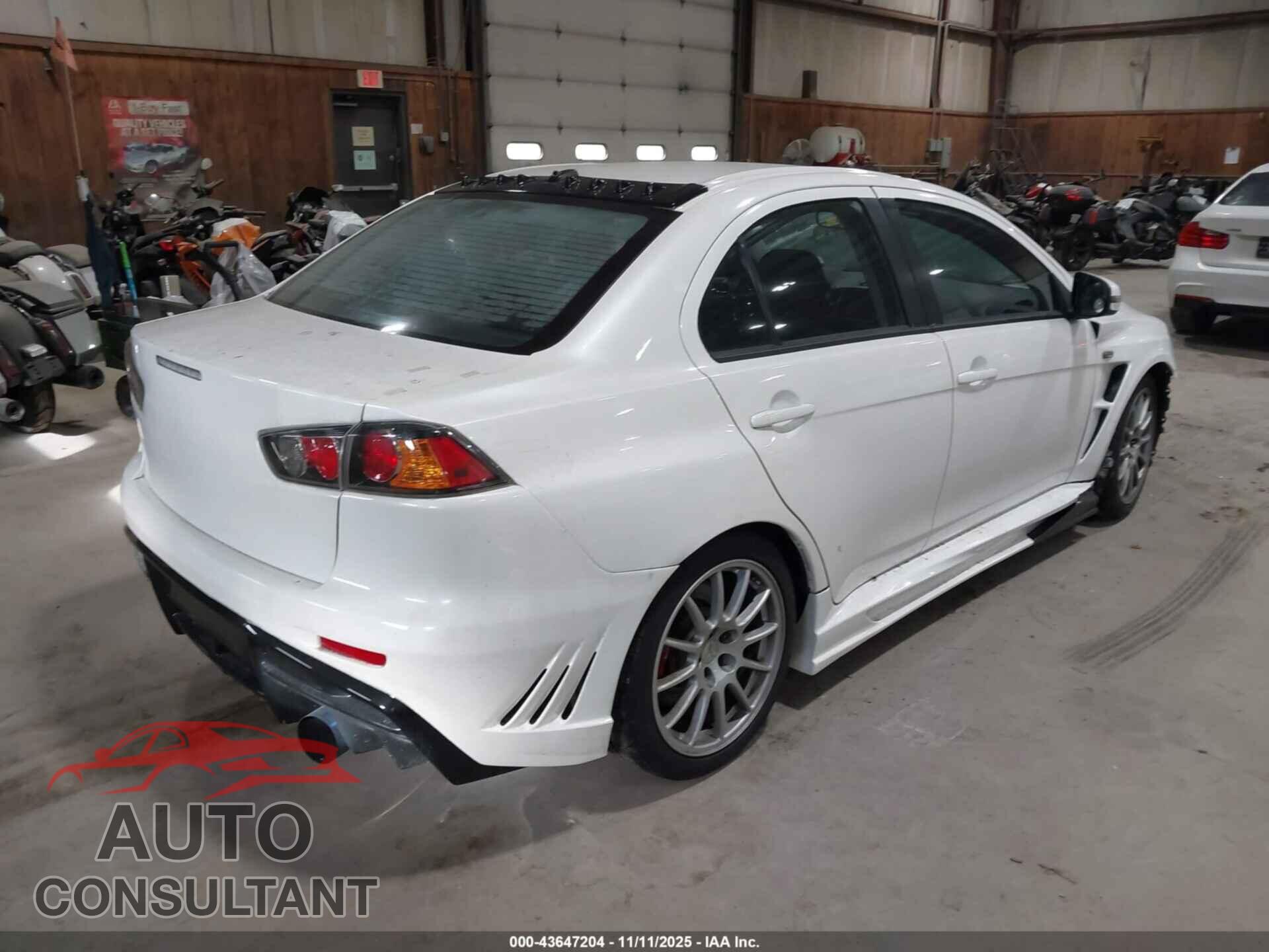 MITSUBISHI LANCER EVOLUTION 2015 - JA32W8FV4FU016162