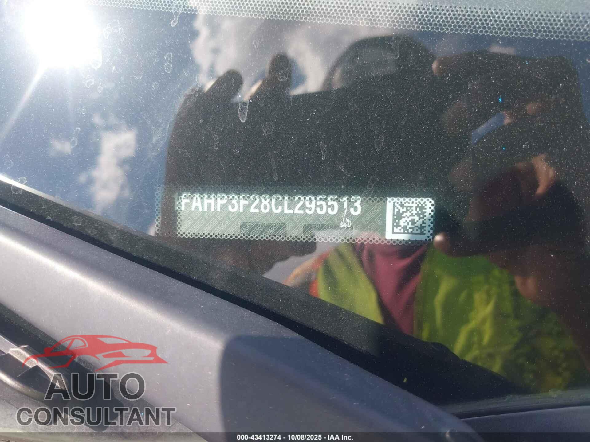 FORD FOCUS 2012 - 1FAHP3F28CL295513