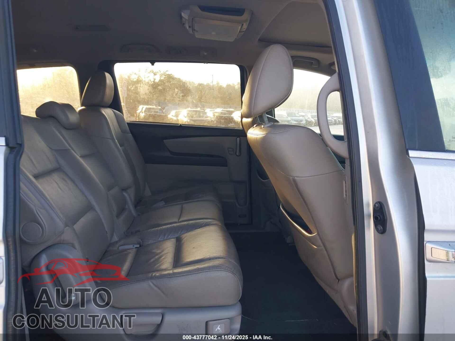 HONDA ODYSSEY 2012 - 5FNRL5H60CB003751