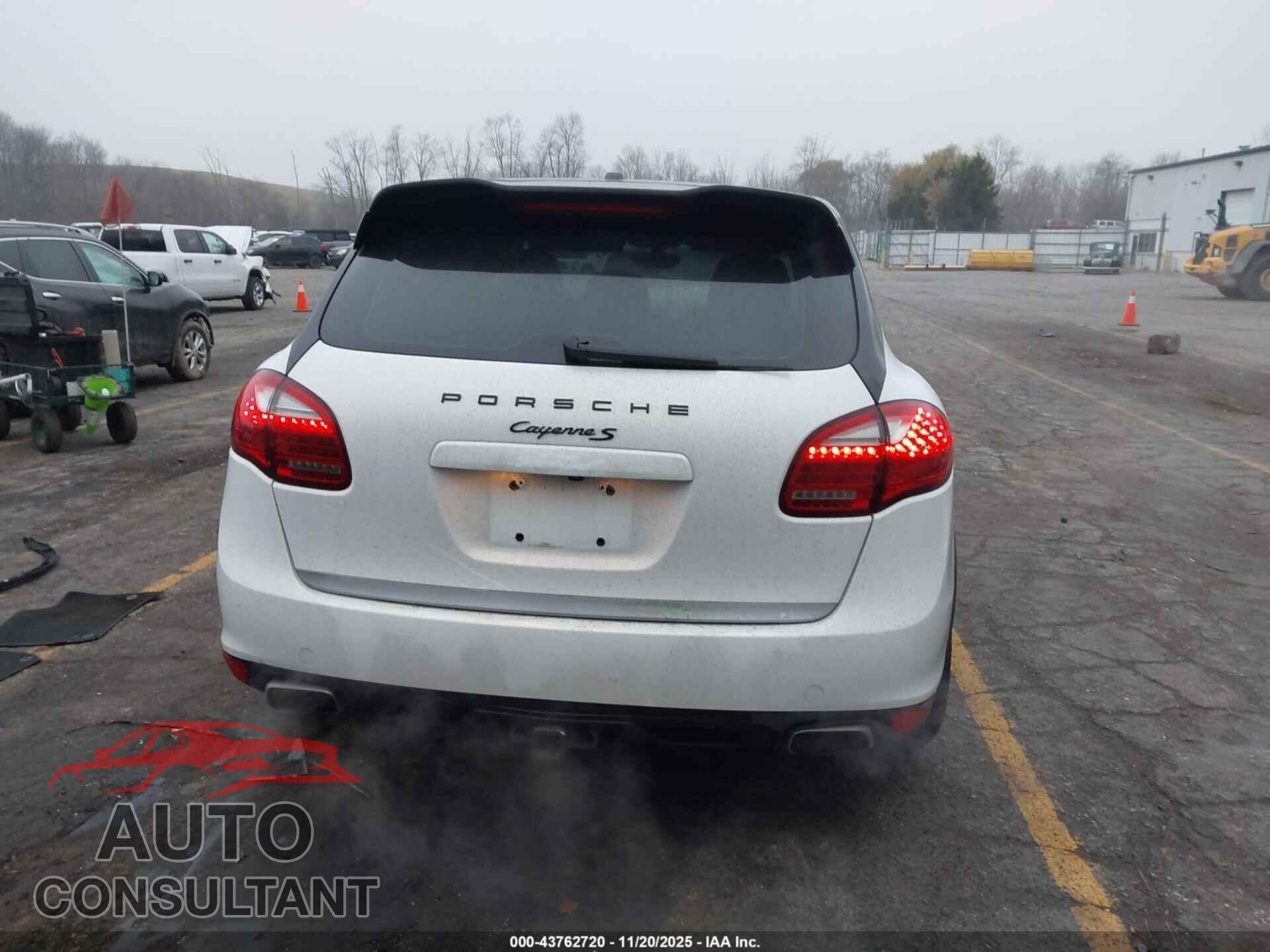 PORSCHE CAYENNE 2013 - WP1AB2A28DLA83268