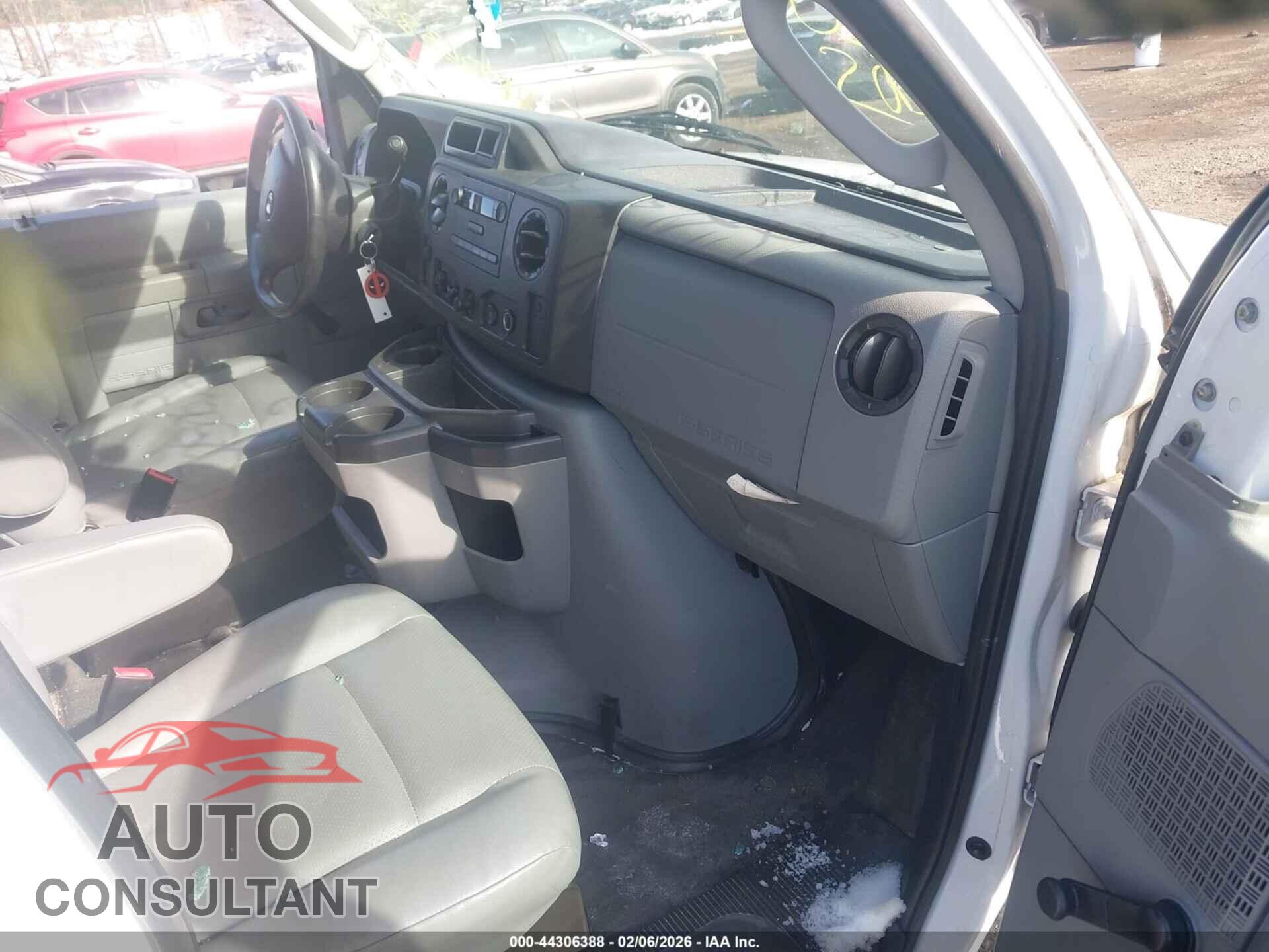 FORD E-150 2011 - 1FTNE1EW2BDA52638