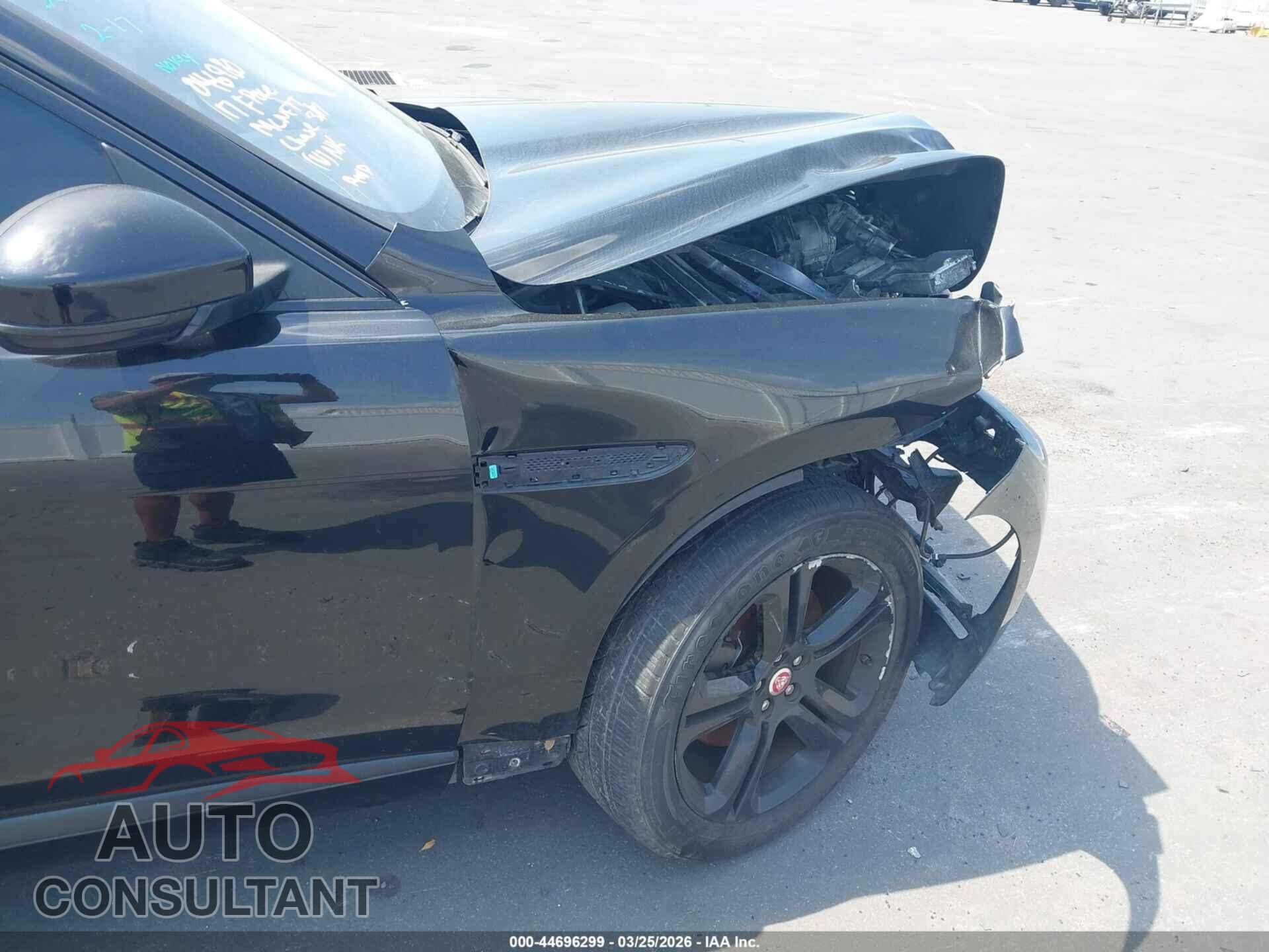 JAGUAR F-PACE 2017 - SADCL2BV9HA046980