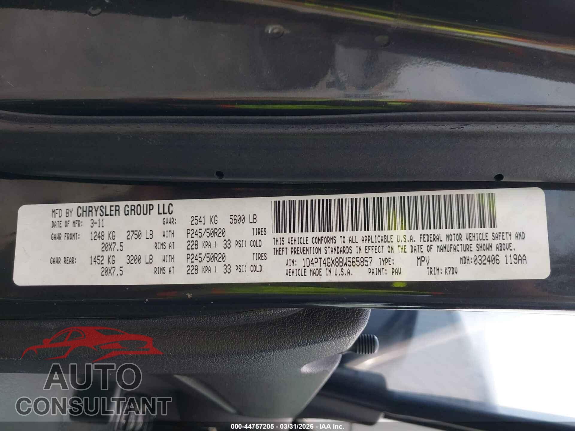 DODGE NITRO 2011 - 1D4PT4GX8BW565857
