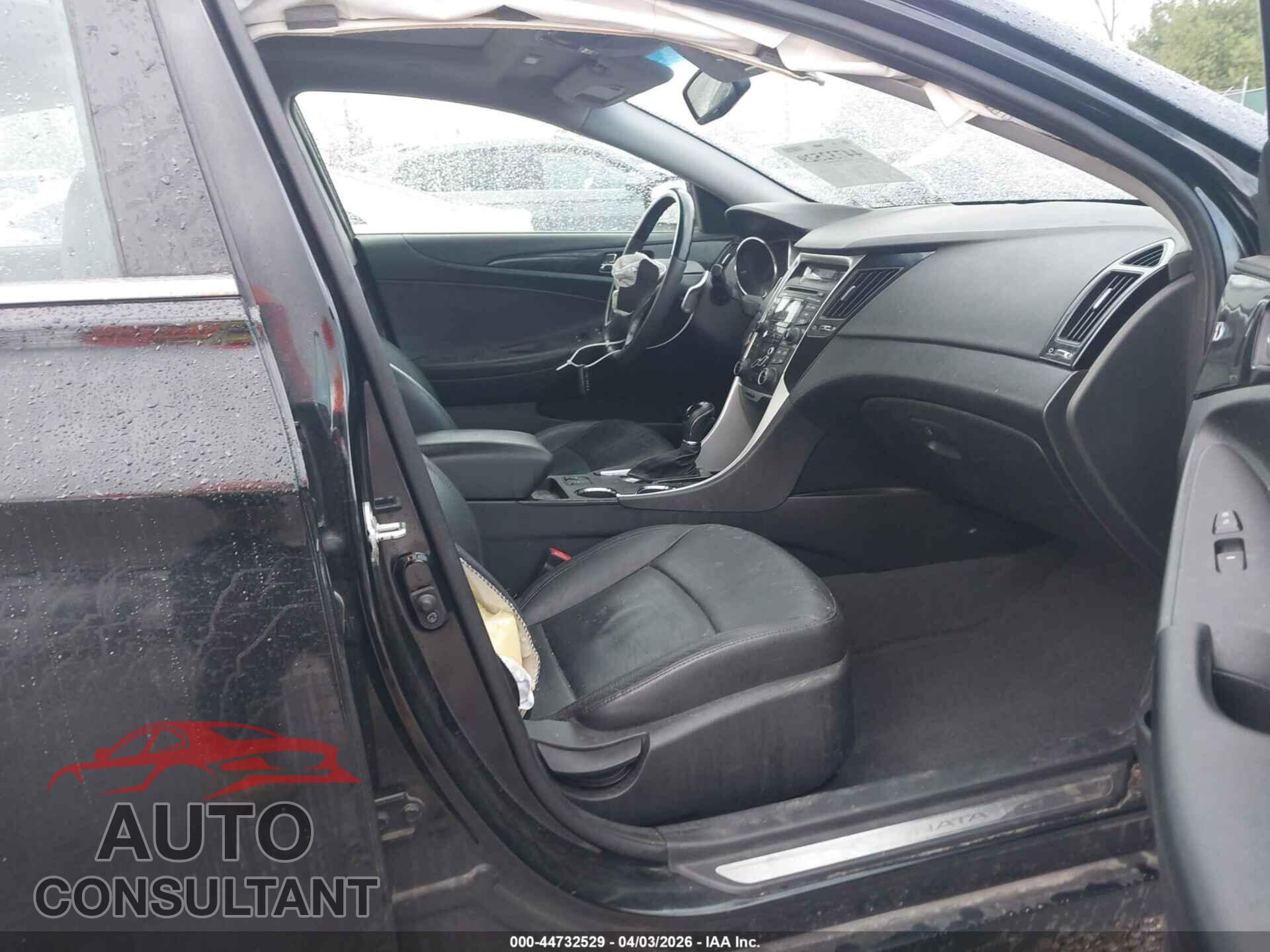 HYUNDAI SONATA 2012 - 5NPEC4AB5CH468043
