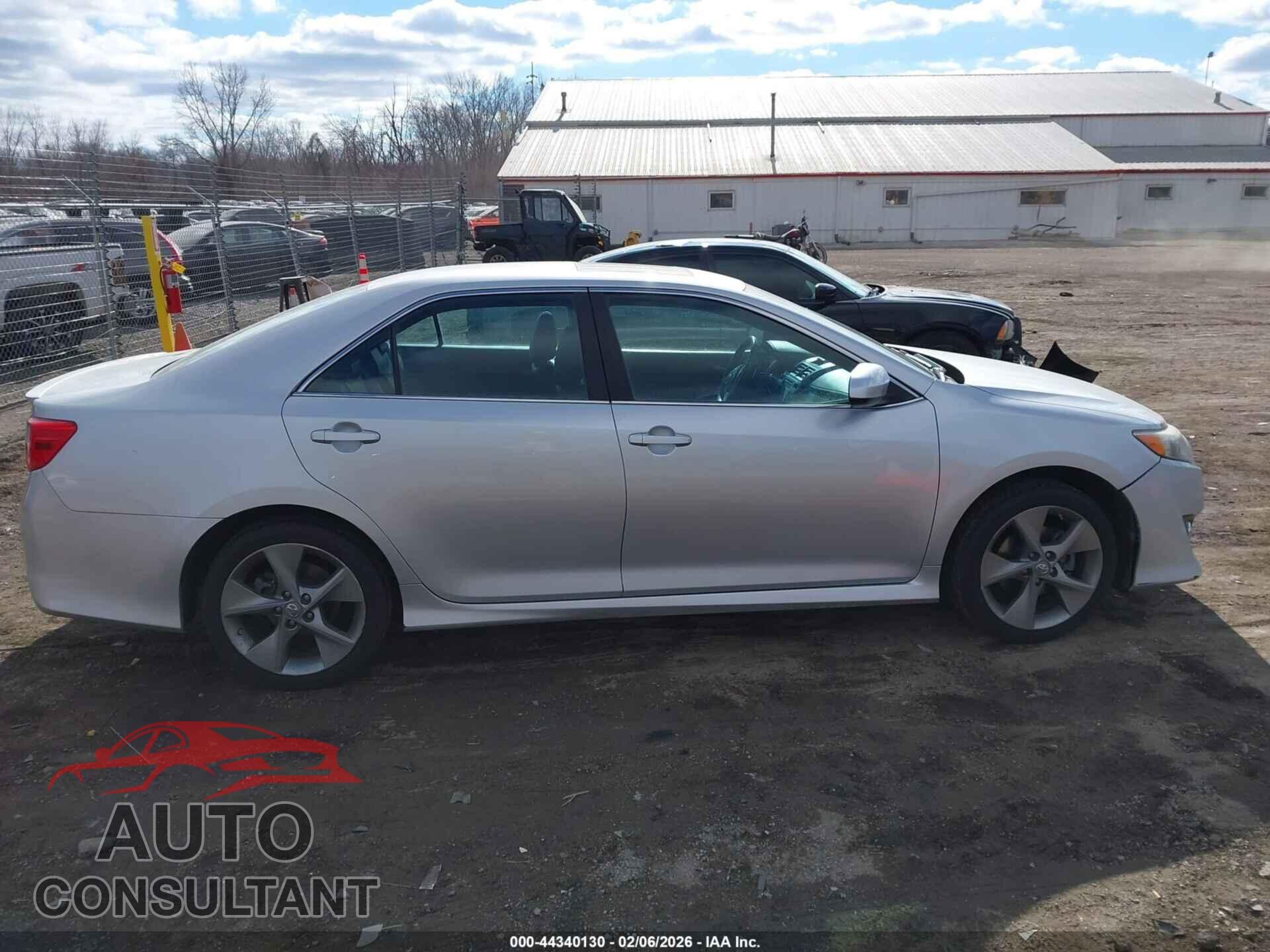 TOYOTA CAMRY 2014 - 4T1BF1FK5EU730388