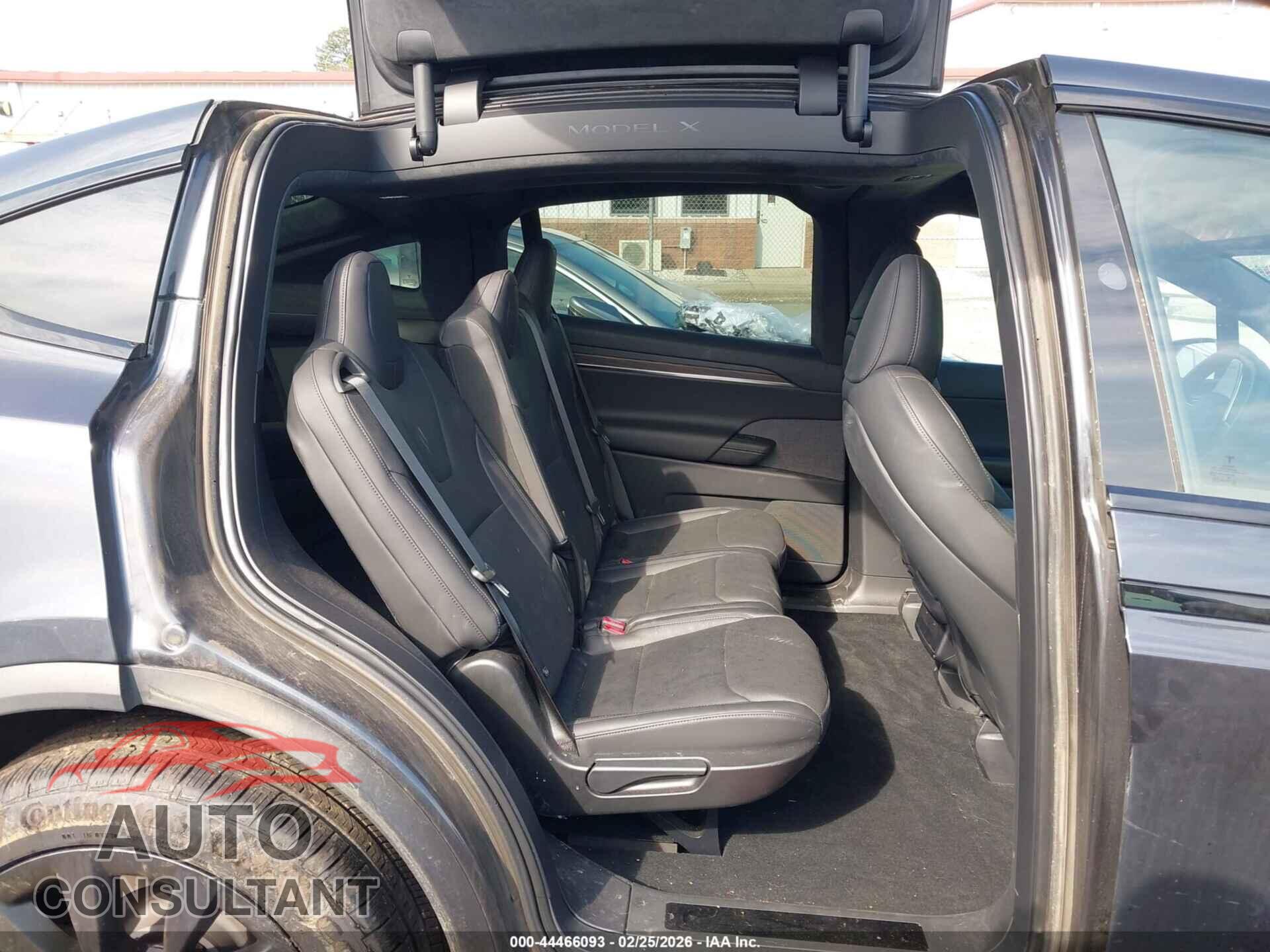 TESLA MODEL X 2024 - 7SAXCDE57RF458752
