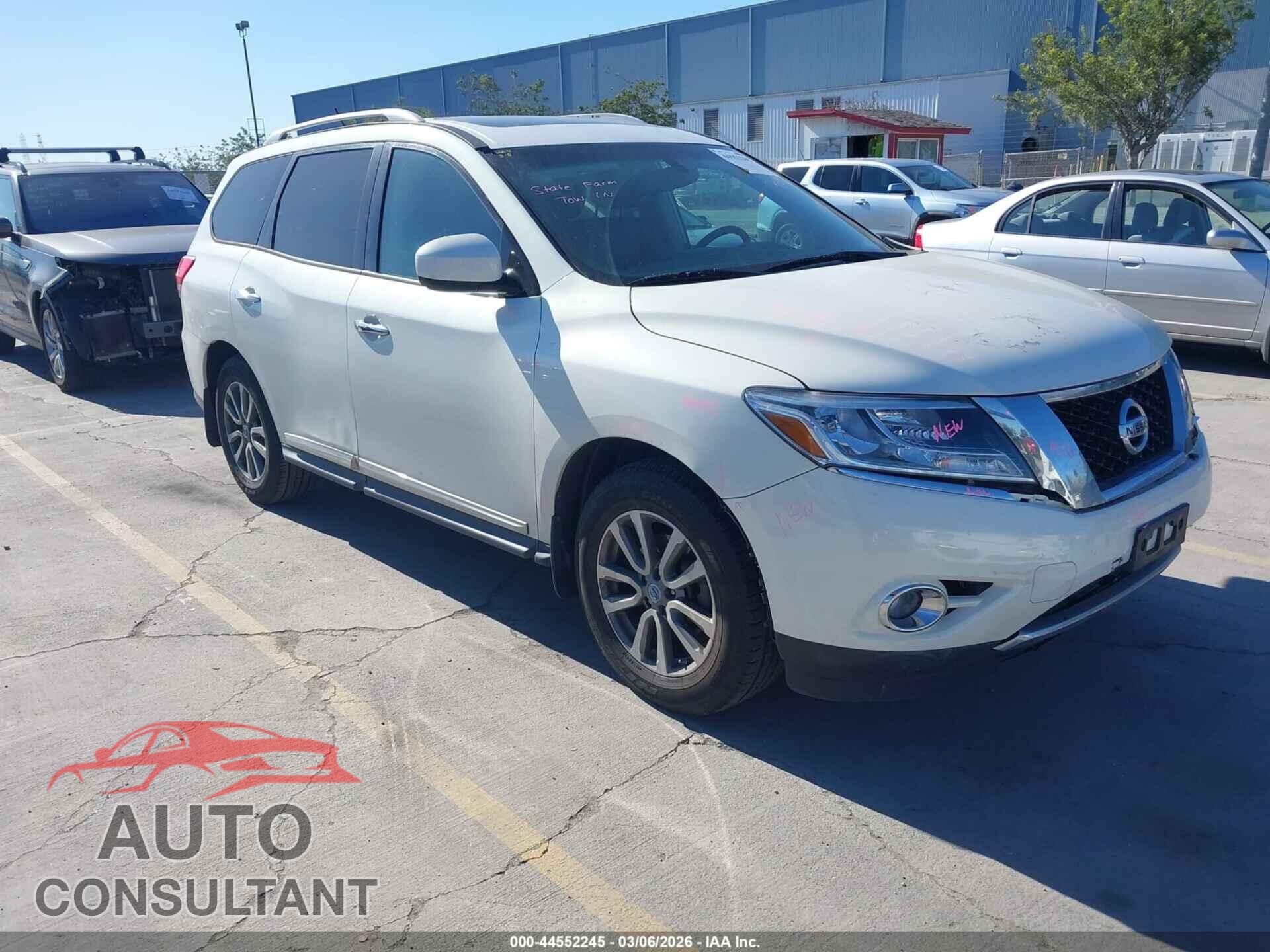 NISSAN PATHFINDER 2013 - 5N1AR2MN0DC638406
