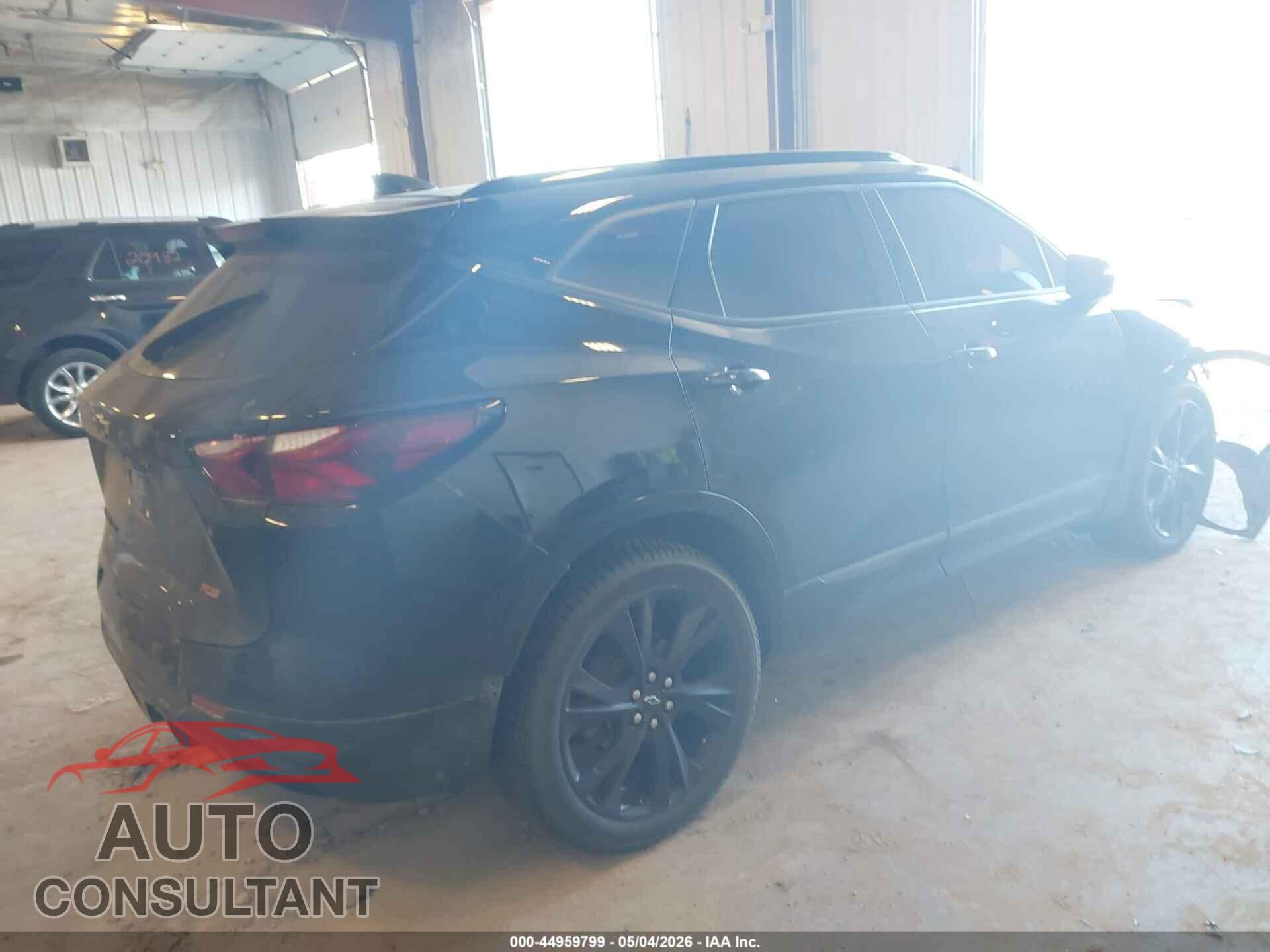 CHEVROLET BLAZER 2022 - 3GNKBKRS3NS173473