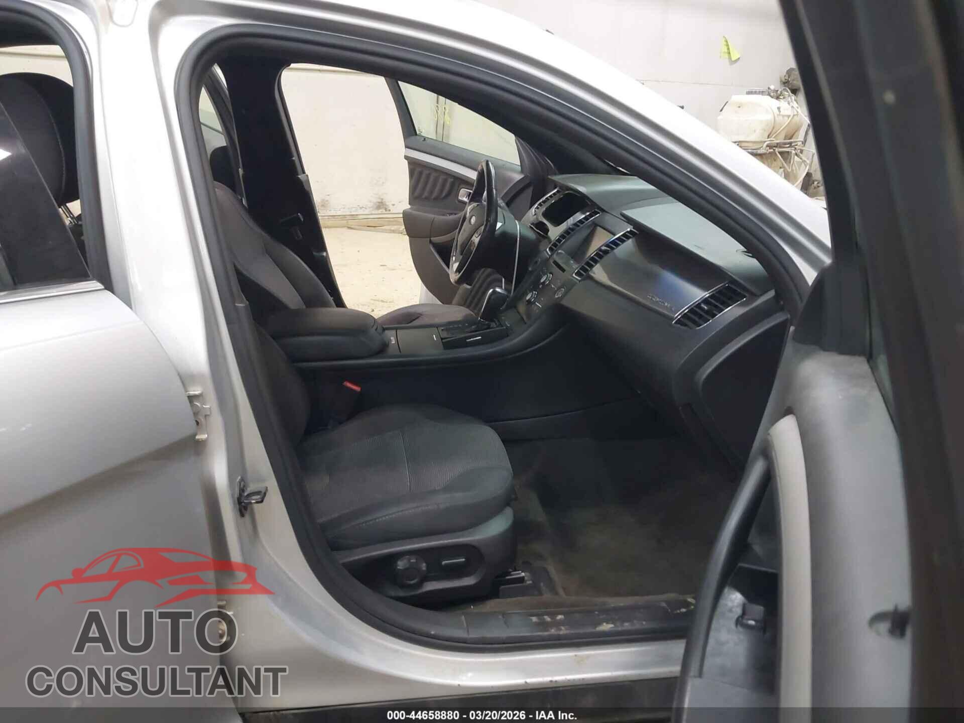FORD TAURUS 2014 - 1FAHP2E83EG178370