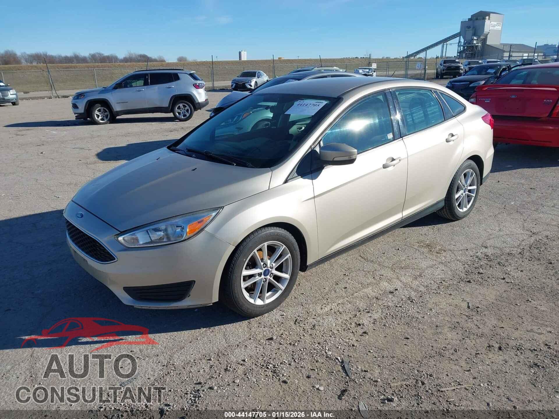 FORD FOCUS 2017 - 1FADP3F25HL327744