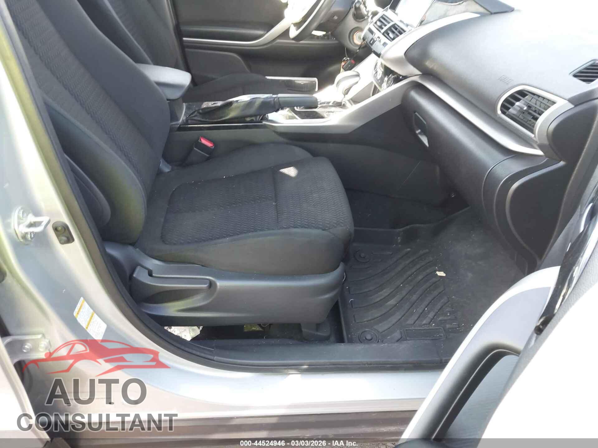 MITSUBISHI ECLIPSE CROSS 2020 - JA4AS3AA7LZ033742