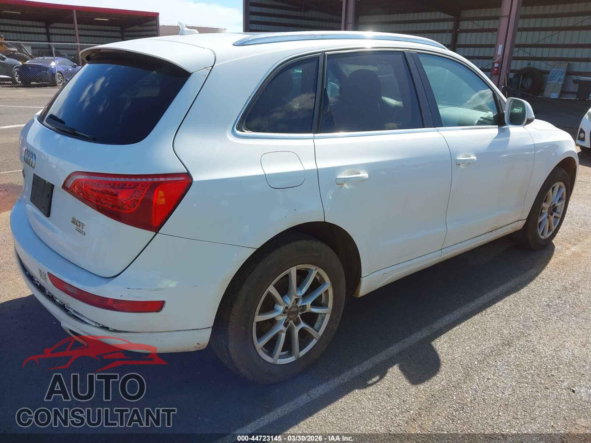 AUDI Q5 2011 - WA1LFAFP5BA047845