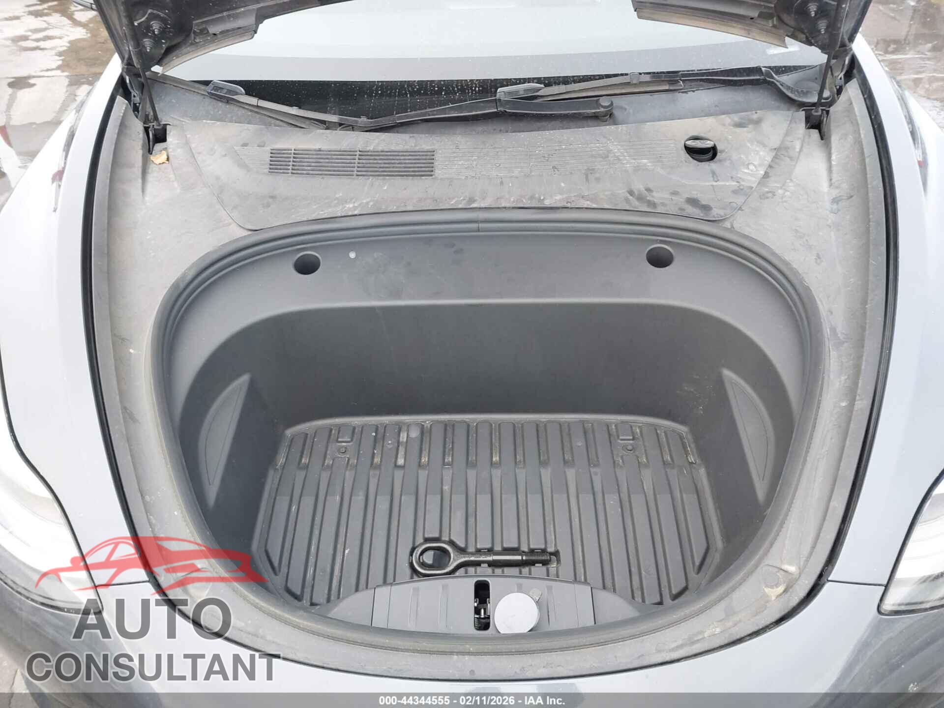 TESLA MODEL 3 2023 - 5YJ3E1EA3PF695155