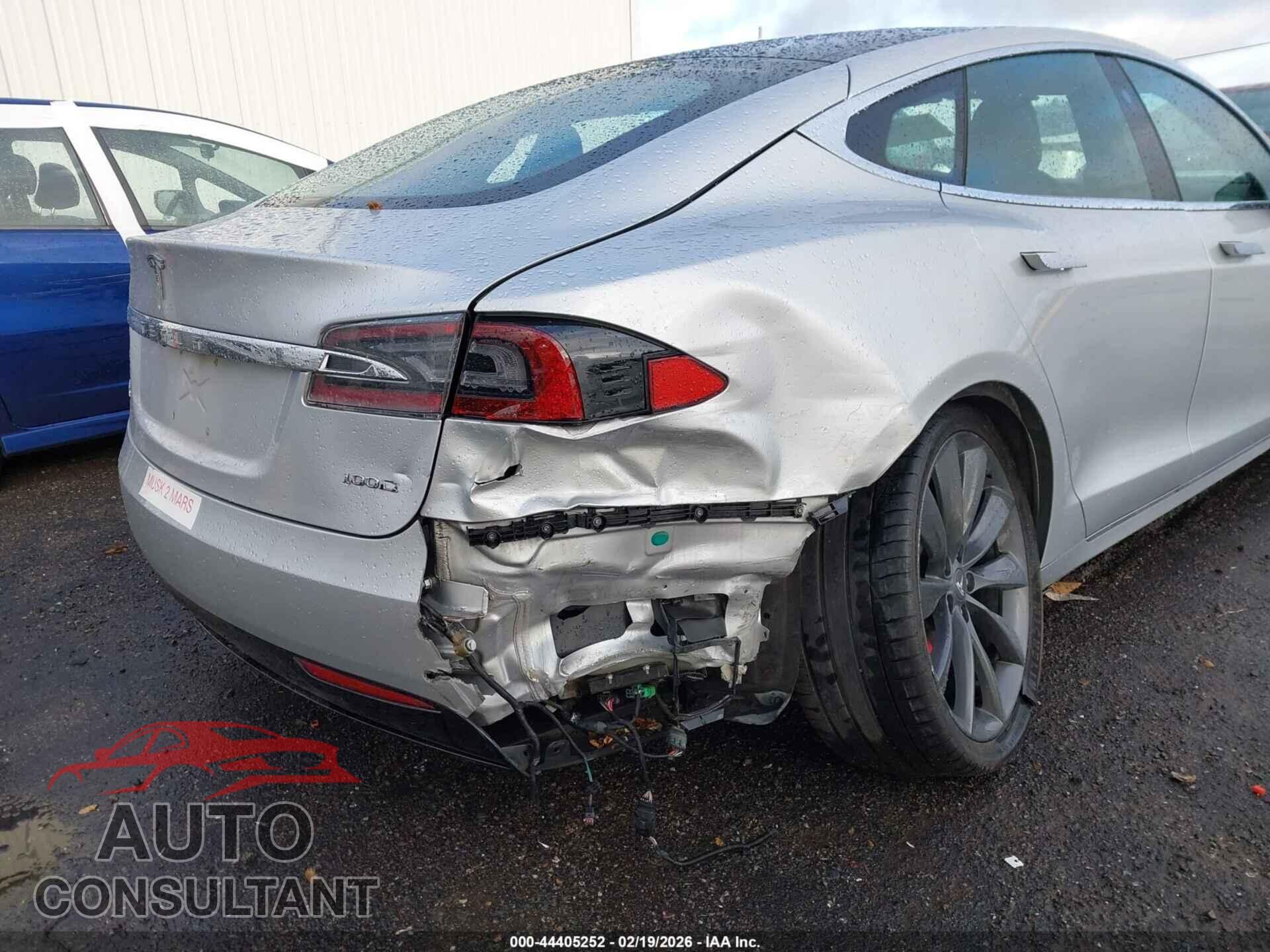 TESLA MODEL S 2017 - 5YJSA1E24HF233706