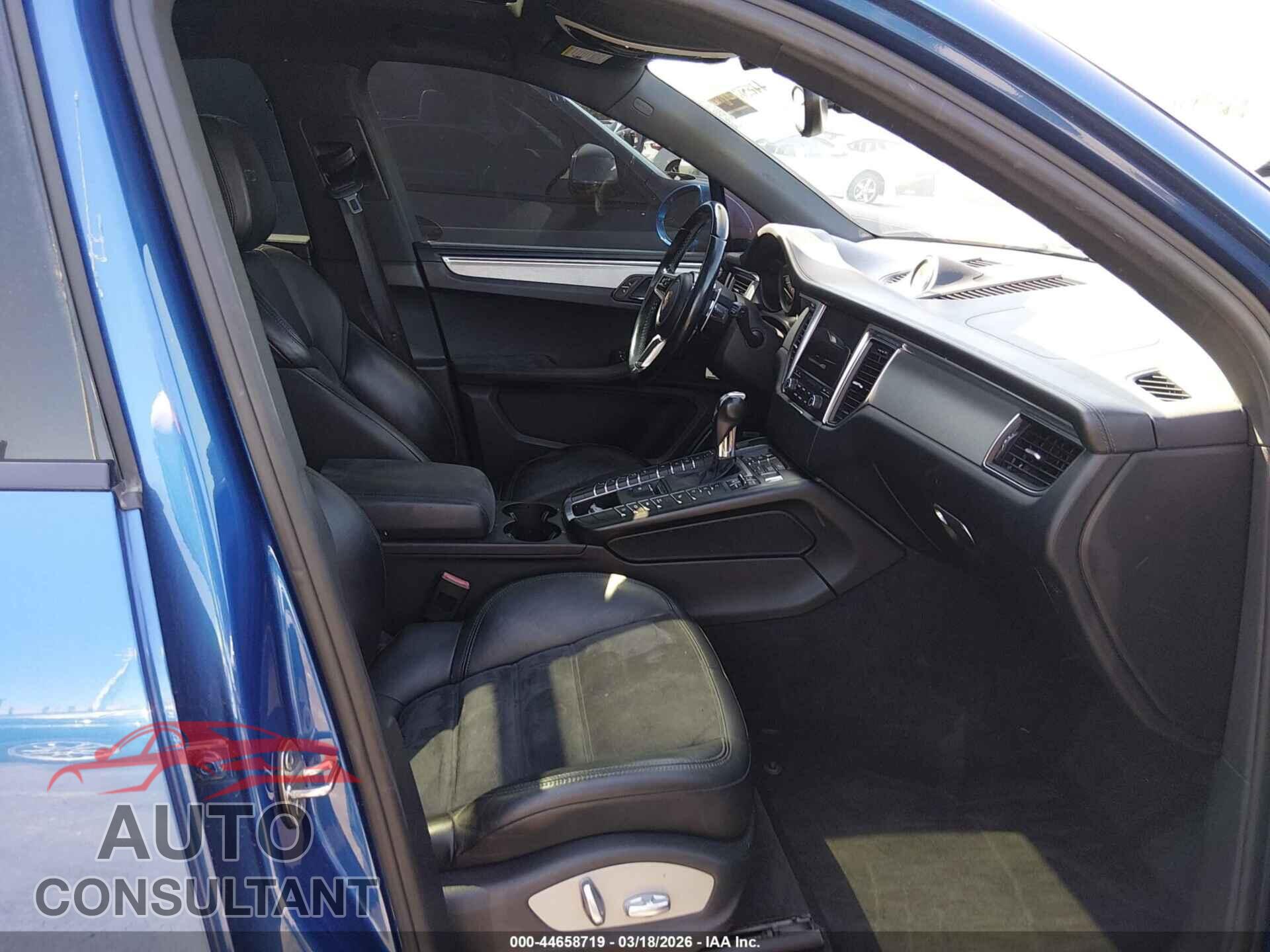 PORSCHE MACAN 2017 - WP1AG2A55HLB53617