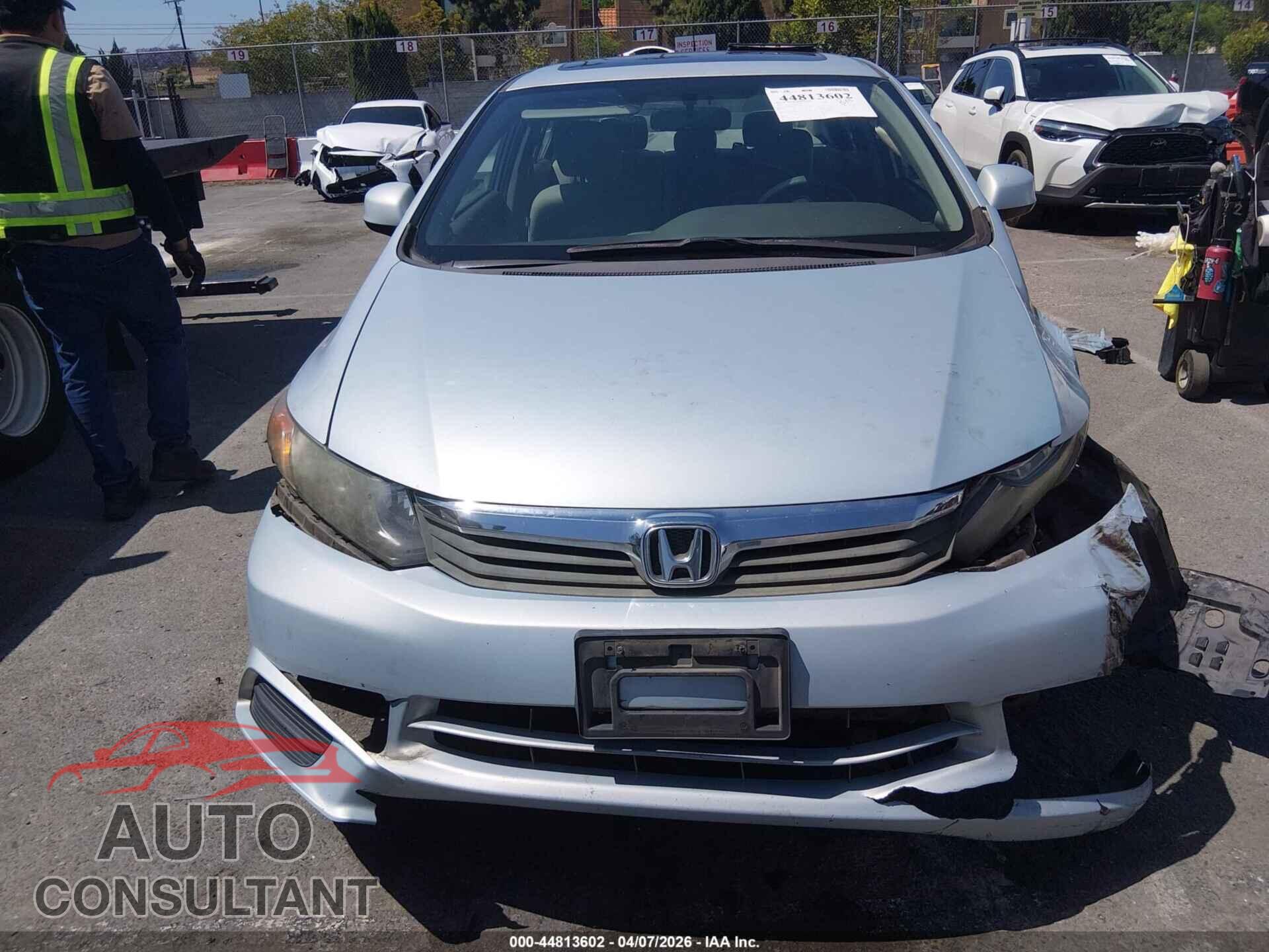 HONDA CIVIC 2012 - 19XFB2F87CE302202