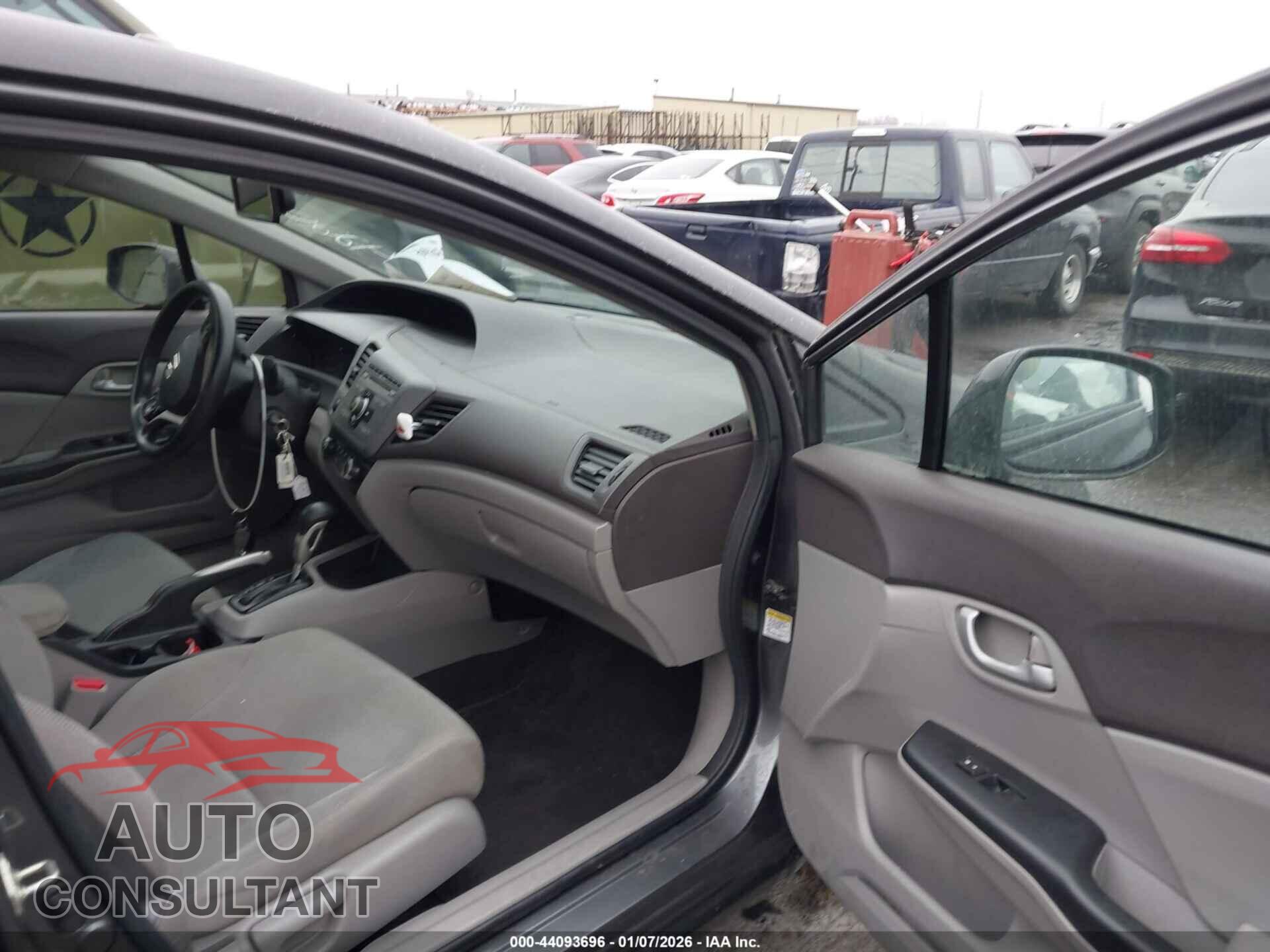 HONDA CIVIC 2012 - 19XFB2F55CE084220