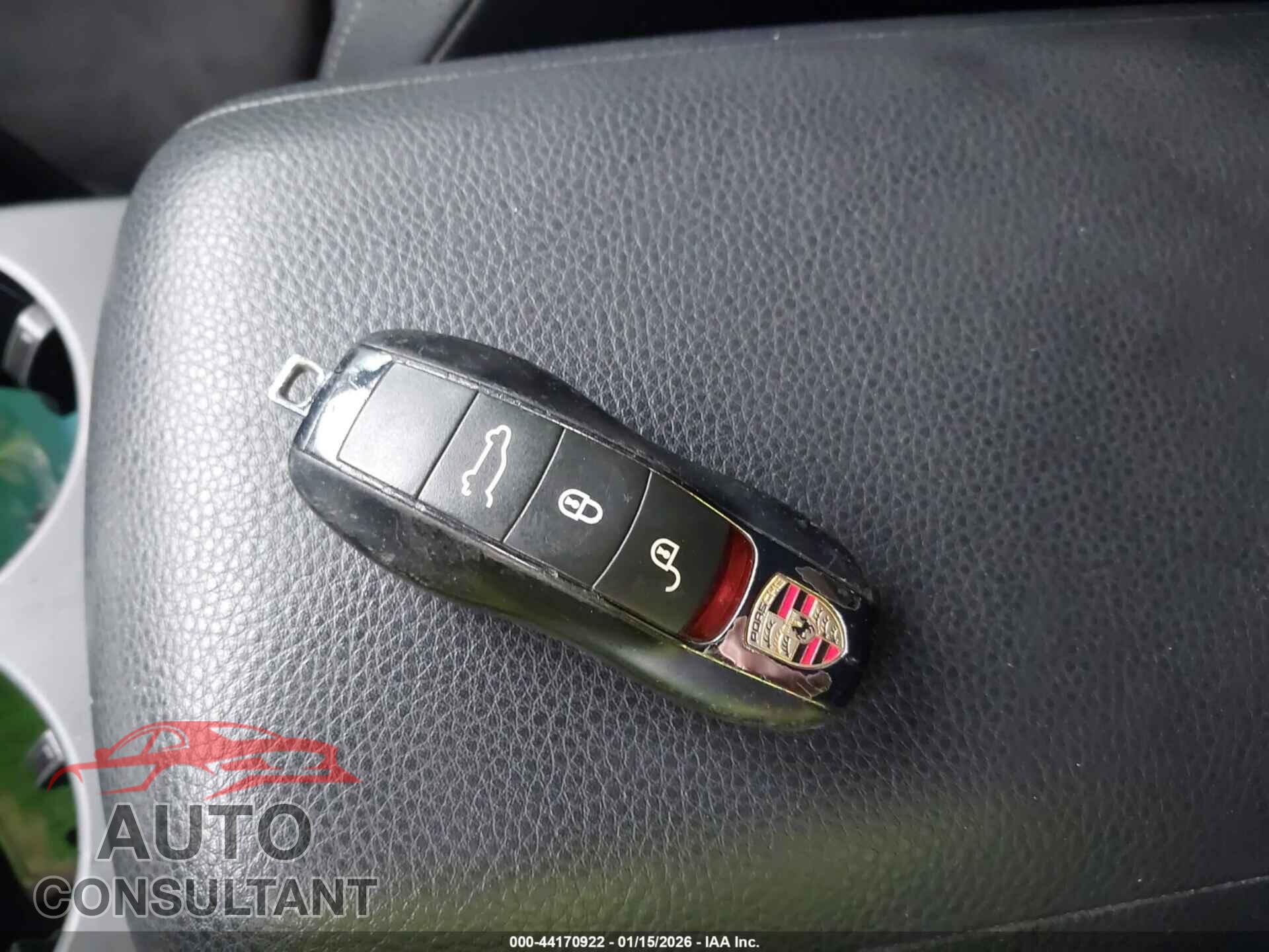 PORSCHE MACAN 2018 - WP1AA2A53JLB02429