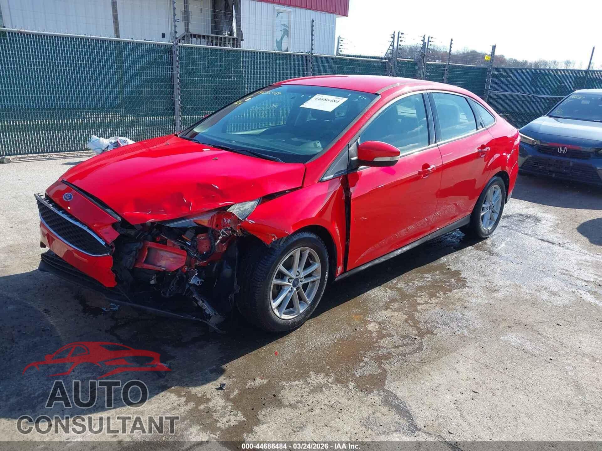 FORD FOCUS 2015 - 1FADP3F26FL253053