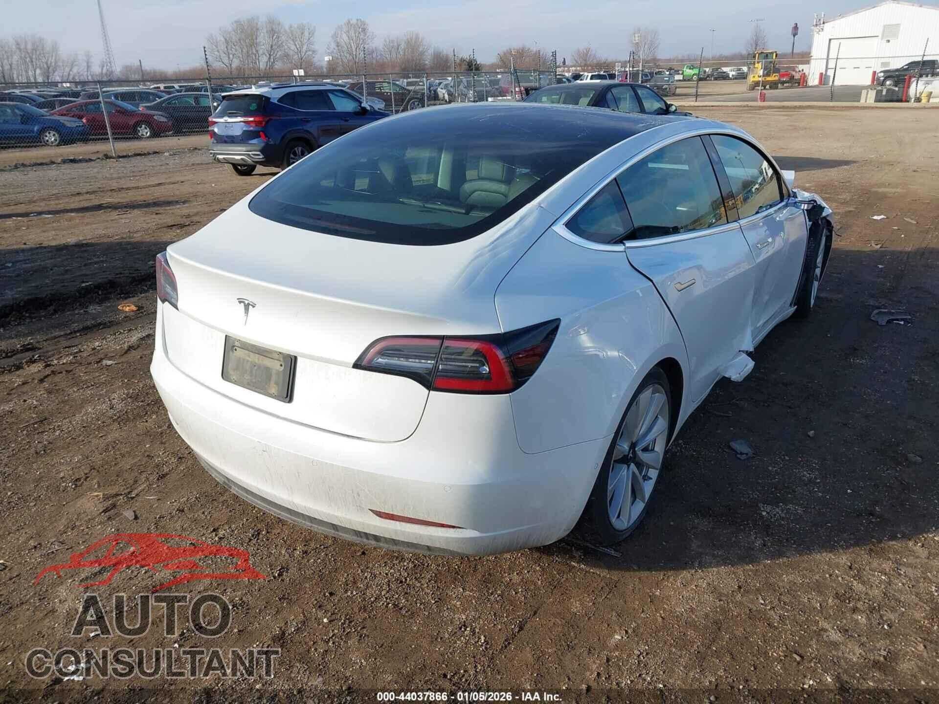 TESLA MODEL 3 2020 - 5YJ3E1EA2LF738040