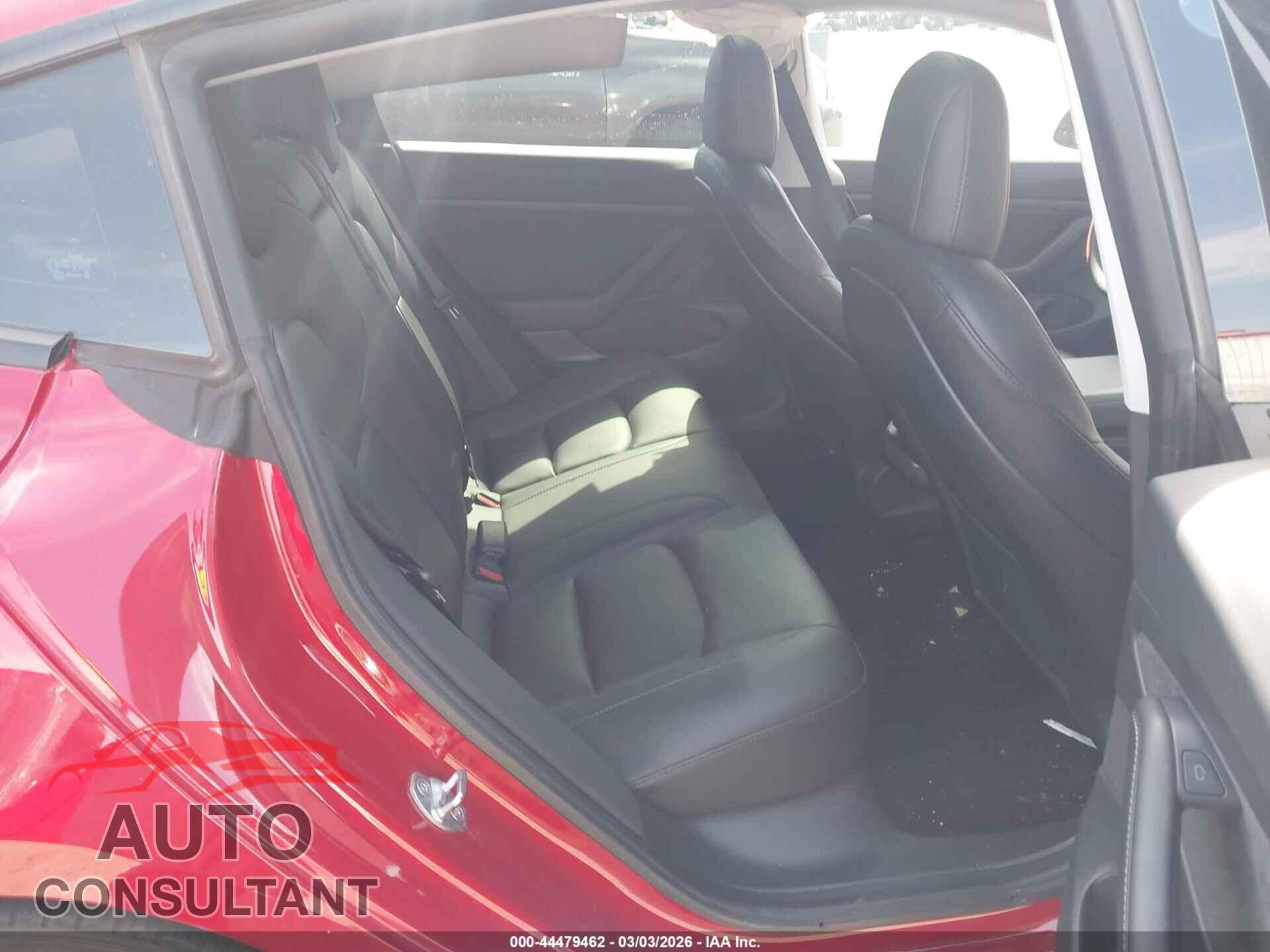 TESLA MODEL 3 2021 - 5YJ3E1EA2MF878395