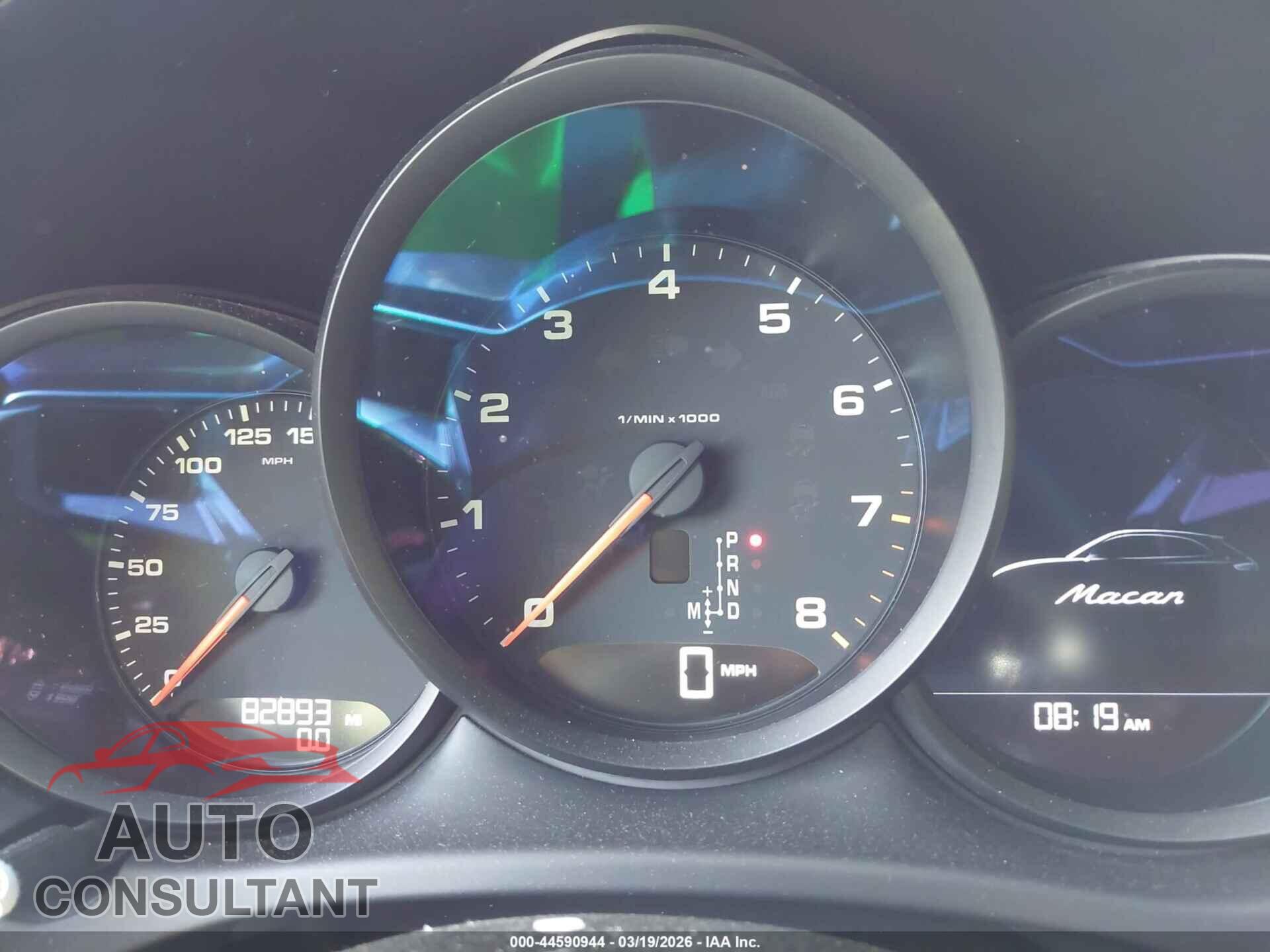 PORSCHE MACAN 2018 - WP1AA2A59JLB14780