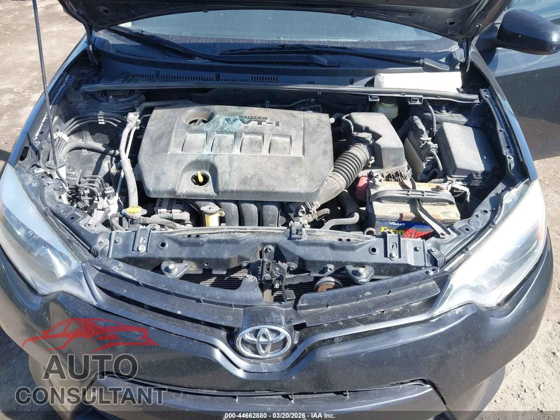 TOYOTA COROLLA 2015 - 5YFBURHE7FP208361