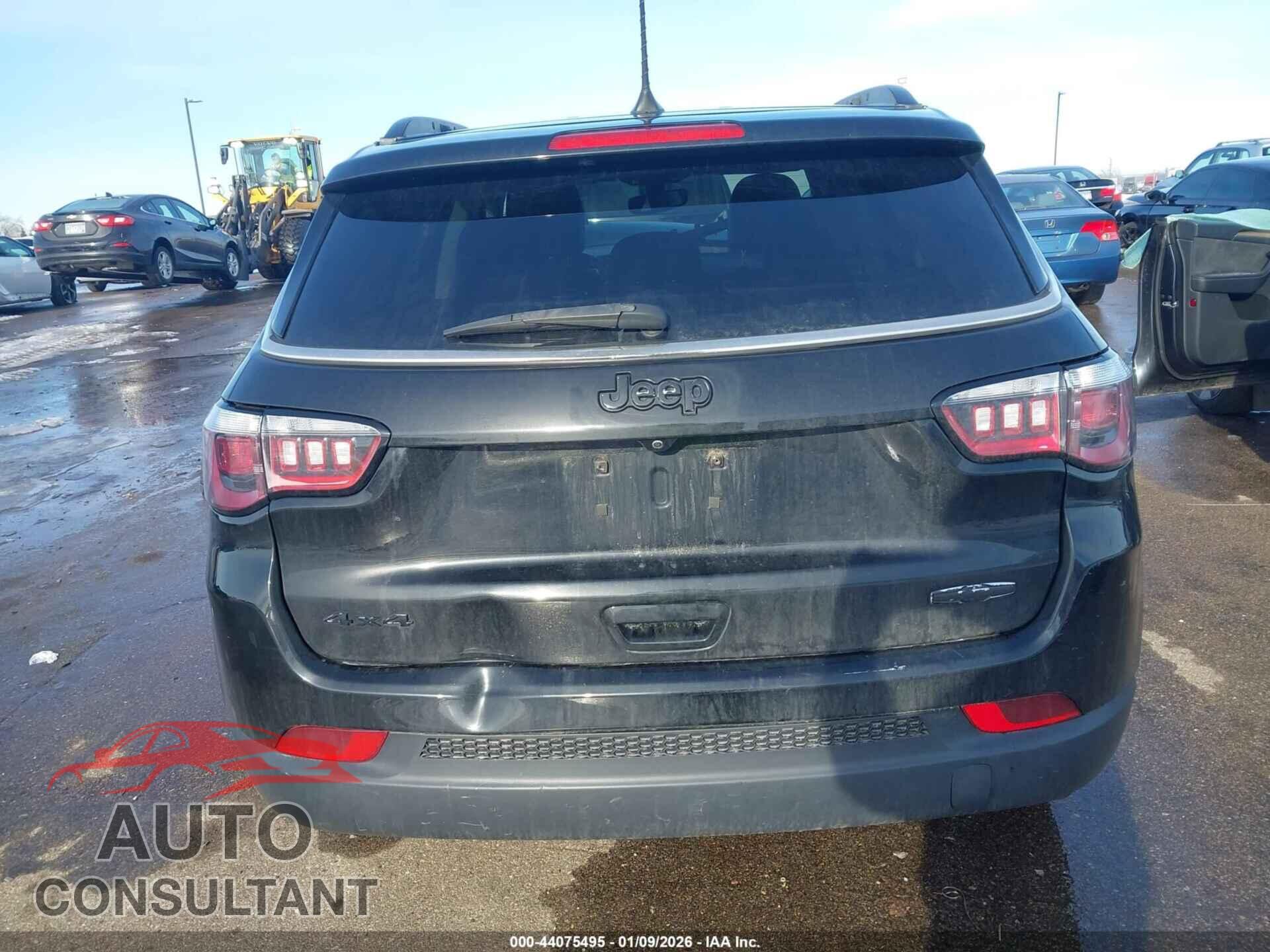 JEEP COMPASS 2020 - 3C4NJDBB5LT255887