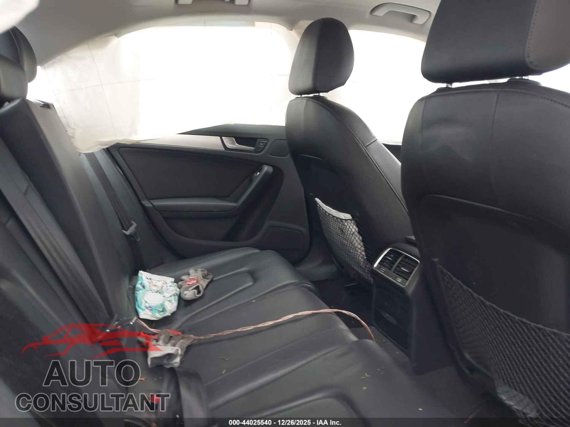 AUDI A4 2013 - WAUFFAFL1DN007576