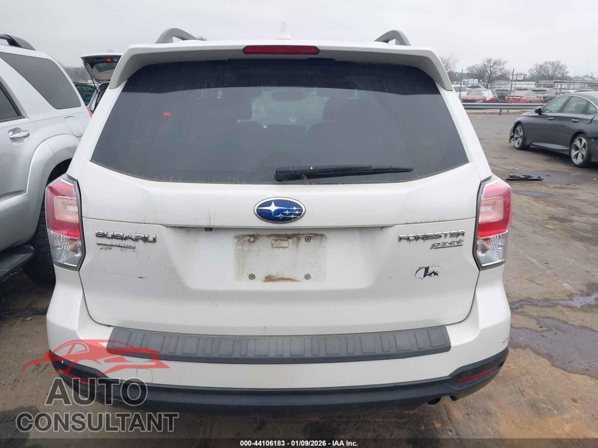SUBARU FORESTER 2017 - JF2SJAGC8HH506833