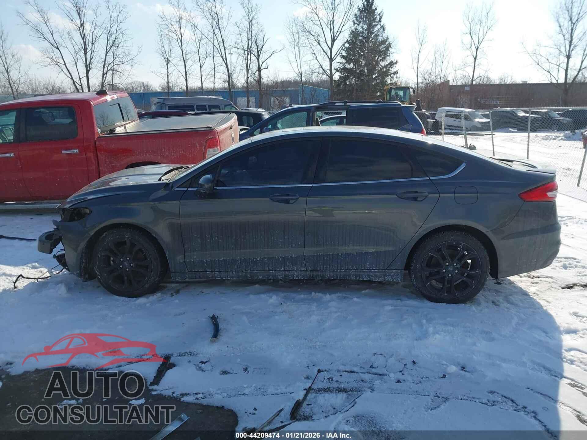 FORD FUSION 2020 - 3FA6P0HD9LR261375