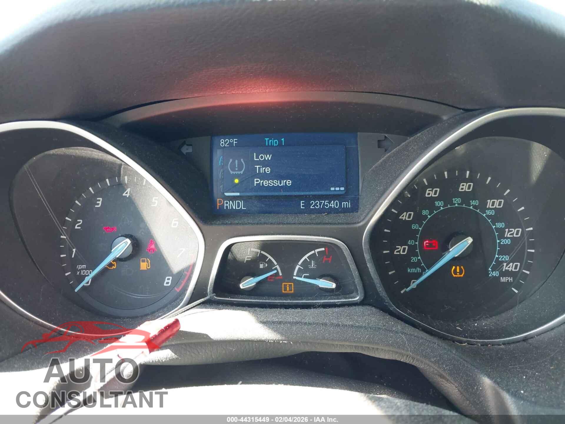 FORD FOCUS 2014 - 1FADP3F25EL332275