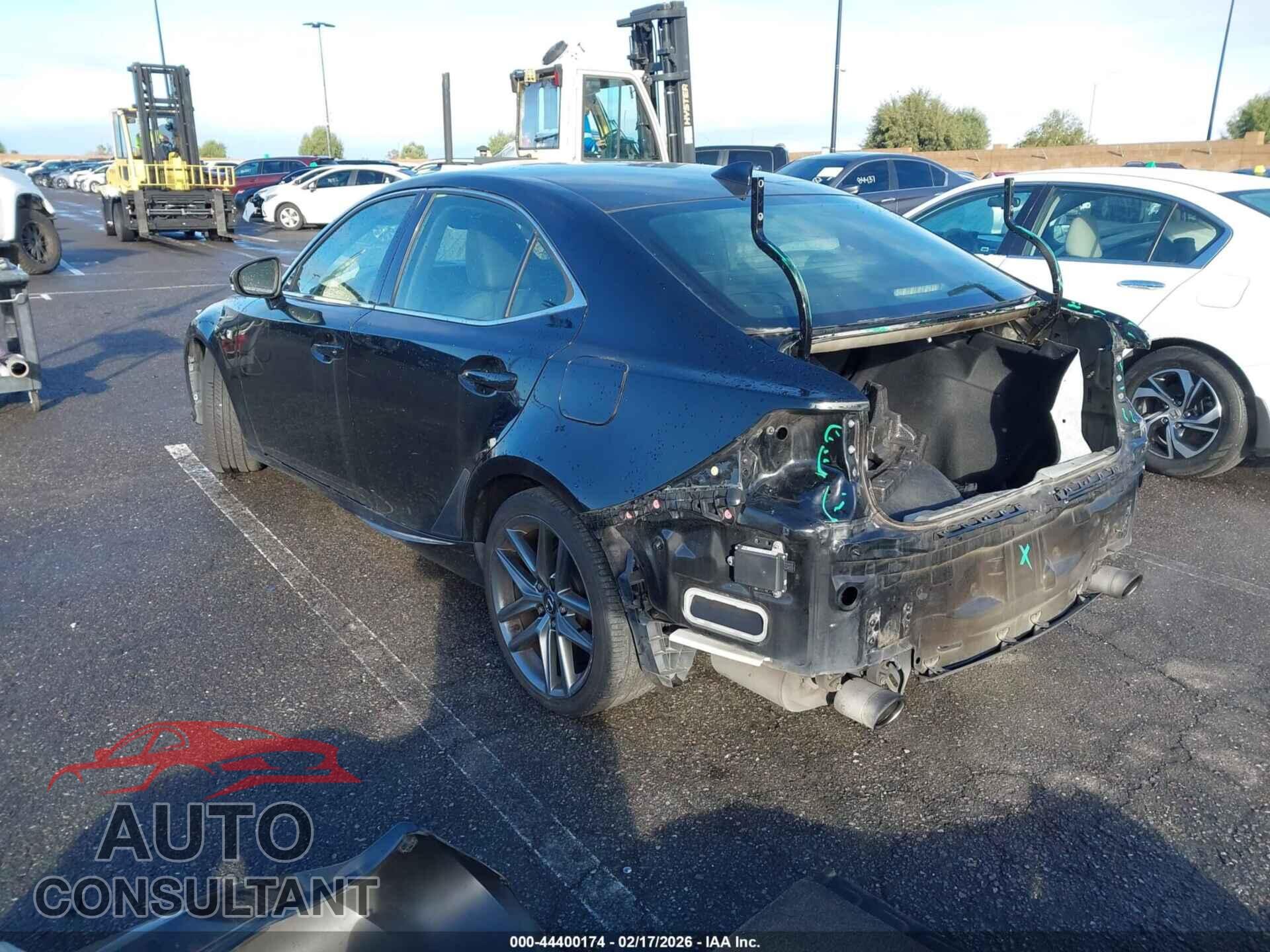 LEXUS IS 250 2015 - JTHBF1D20F5057060