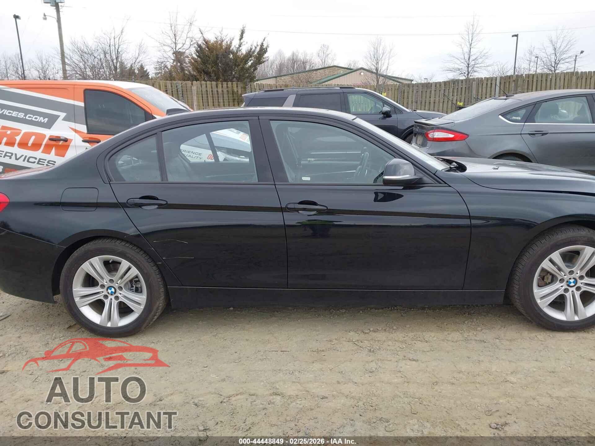 BMW 328I 2016 - WBA8E3G59GNU01614