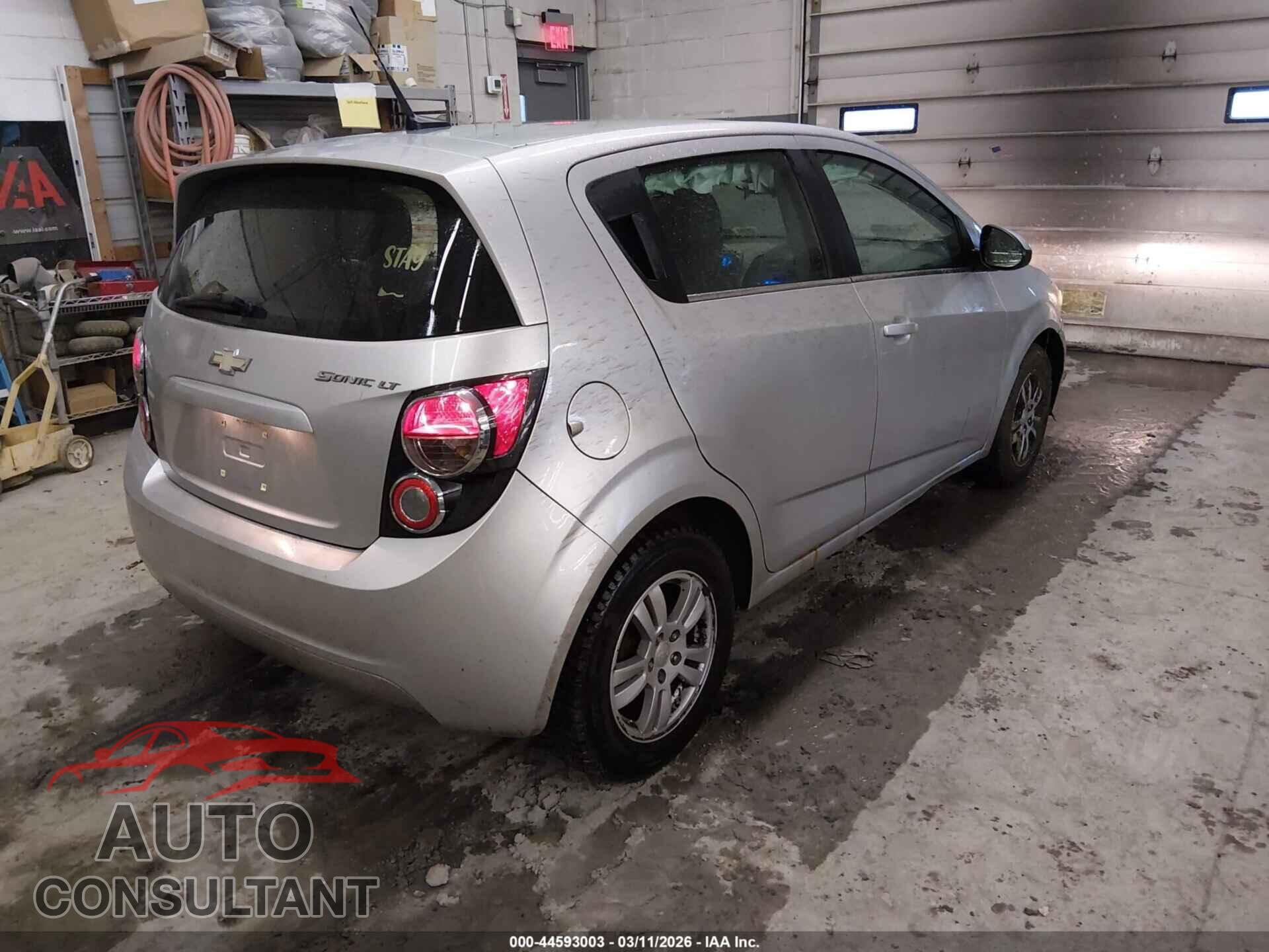CHEVROLET SONIC 2014 - 1G1JC6SG5E4103741