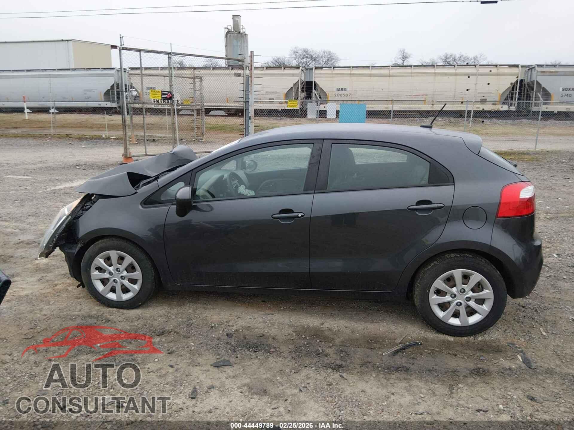 KIA RIO 2015 - KNADN5A36F6445614
