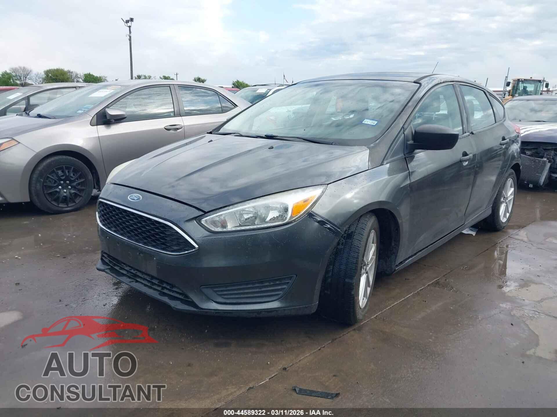 FORD FOCUS 2017 - 1FADP3K2XHL247281