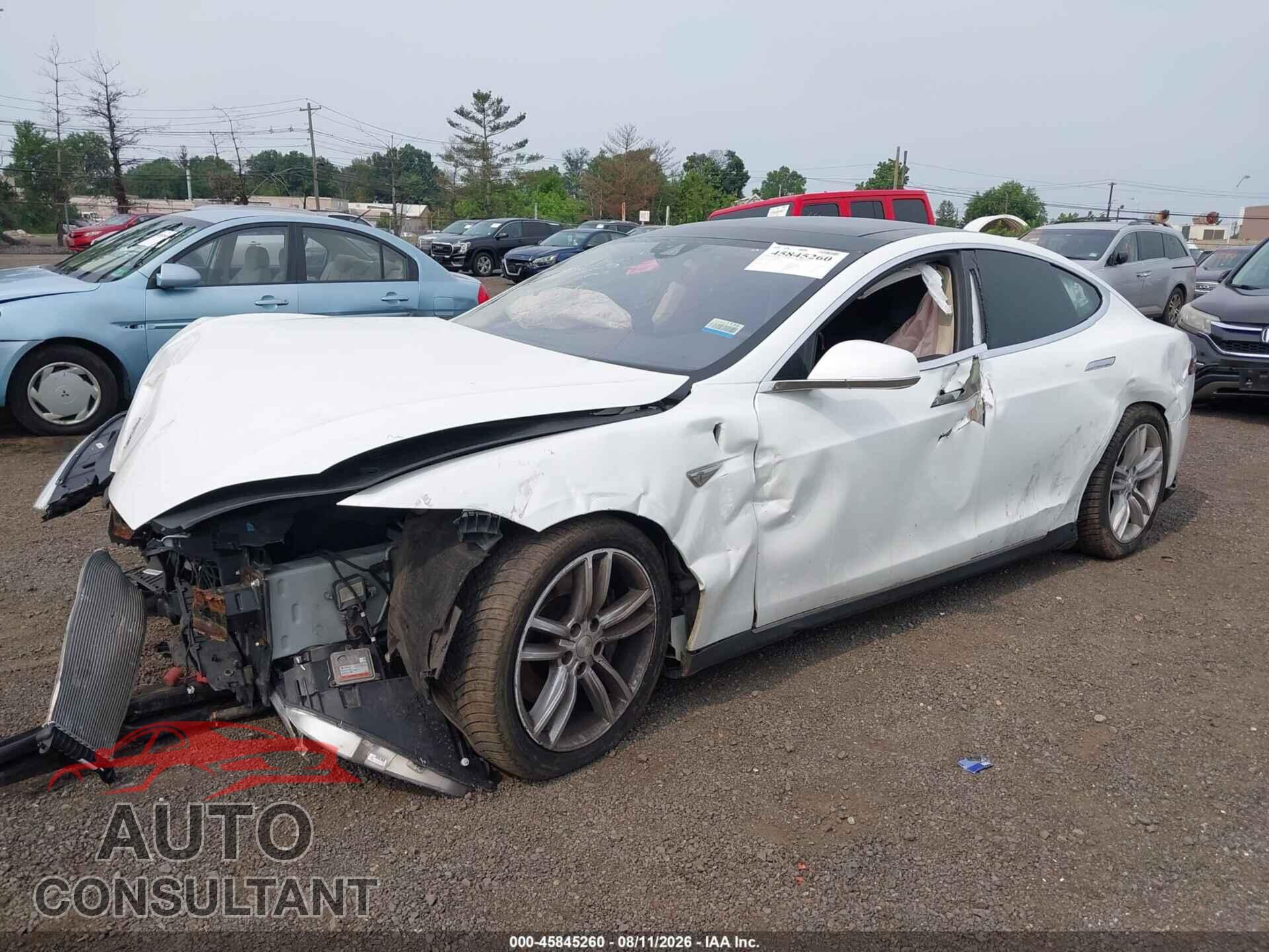 TESLA MODEL S 2015 - 5YJSA1S27FF099923