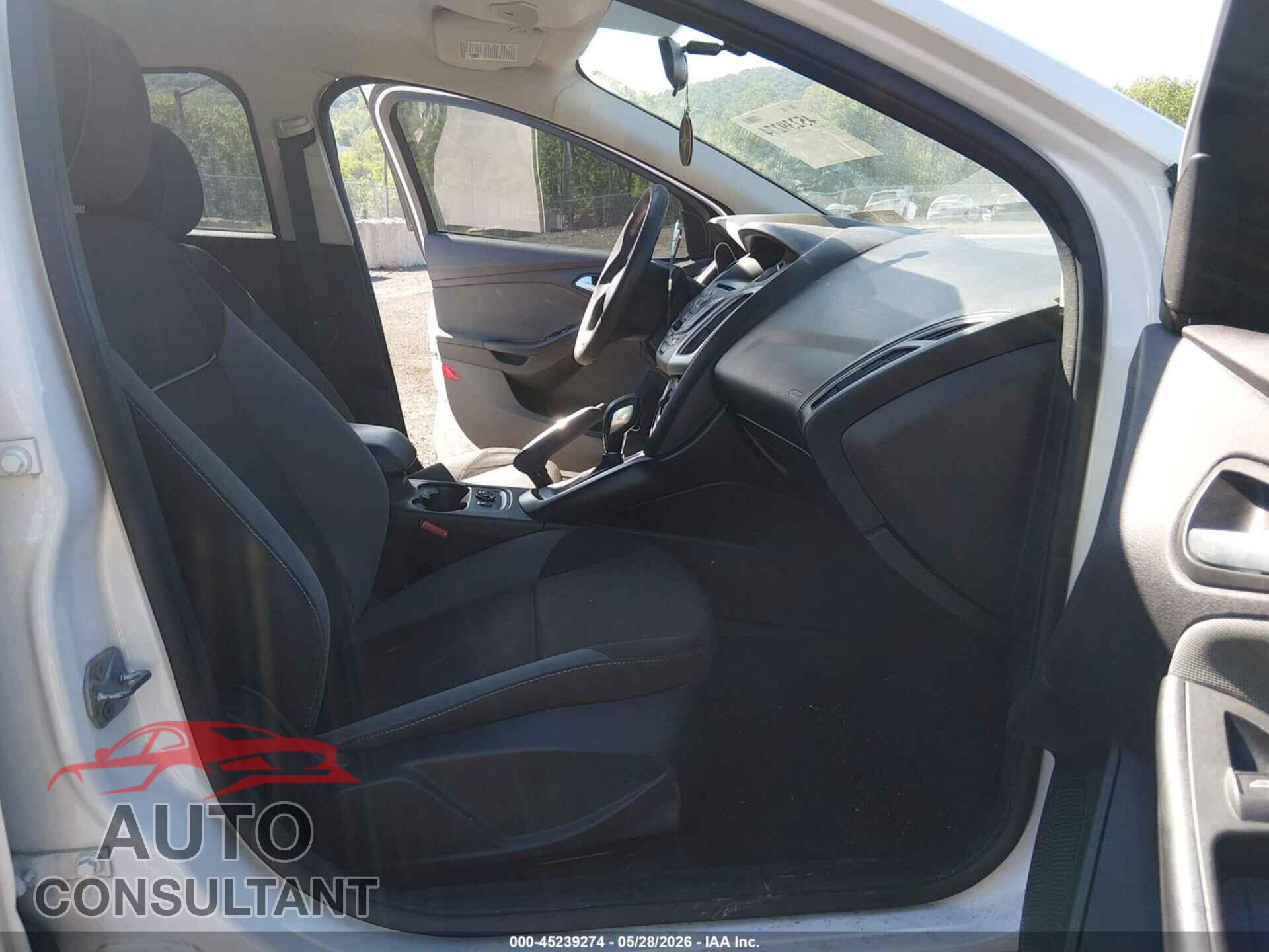 FORD FOCUS 2014 - 1FADP3F29EL146948